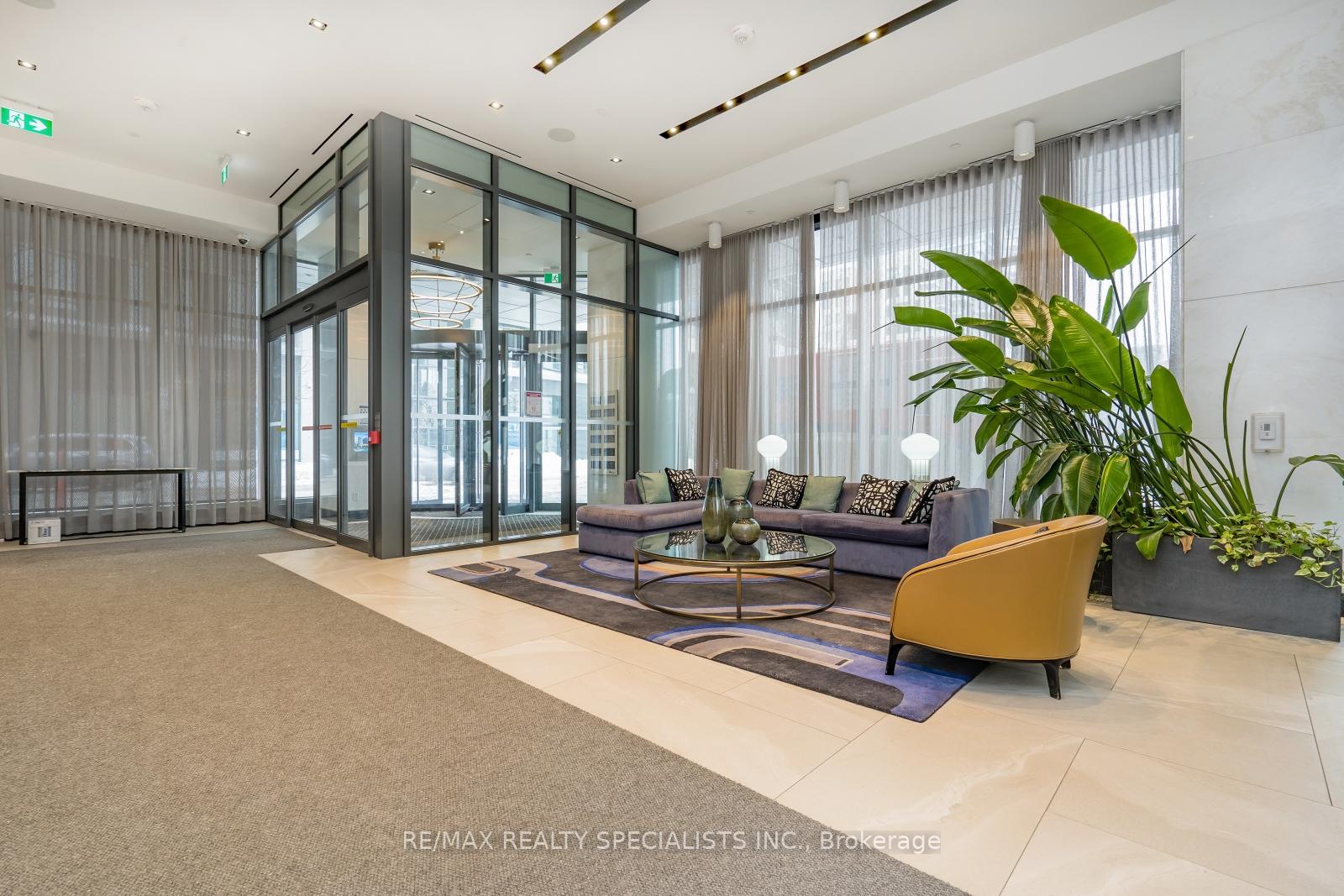 Photo 2 of Unit 608, 1 Edgewater Drive, Toronto, Waterfront Communities — HOMEH