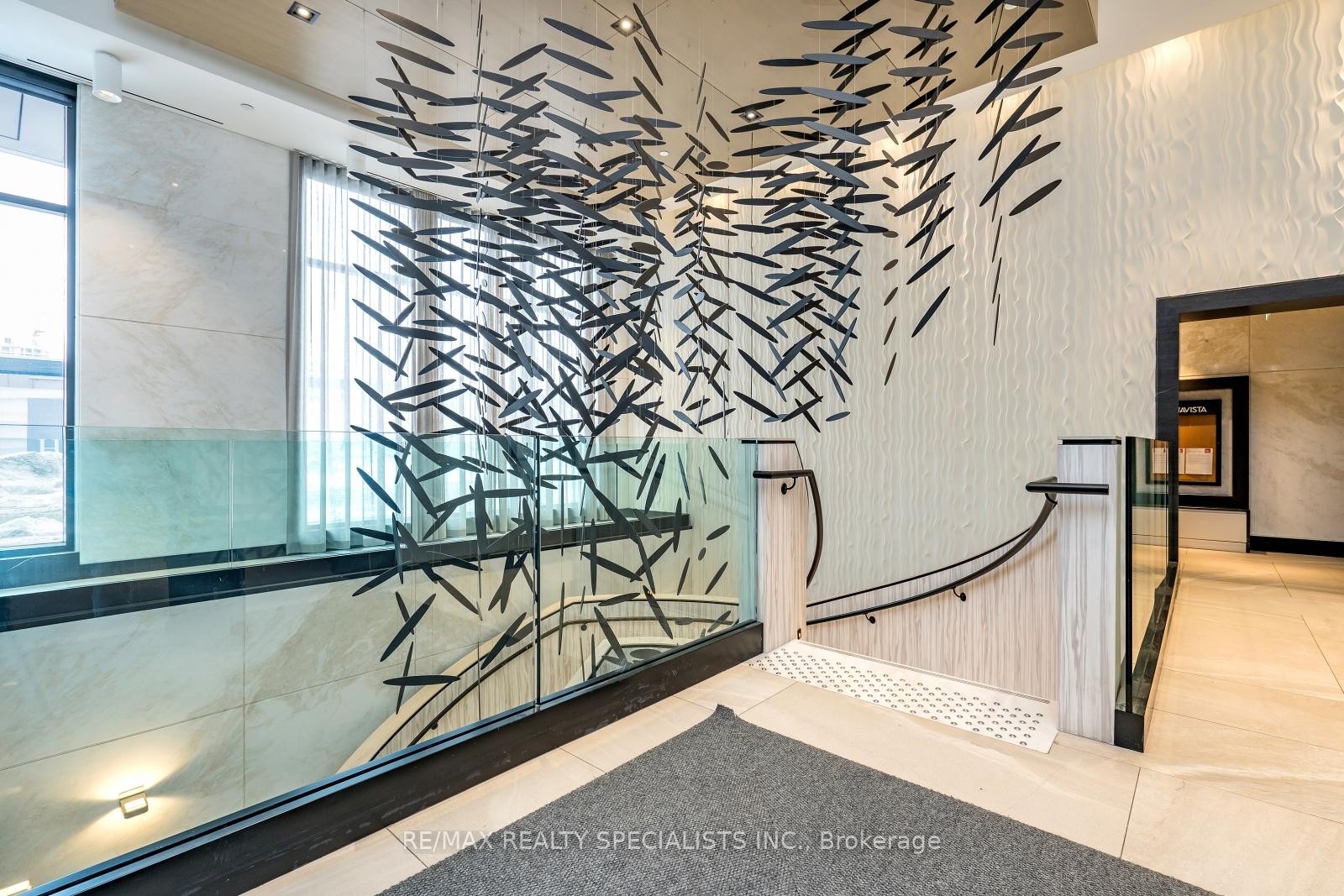 Photo 3 of Unit 608, 1 Edgewater Drive, Toronto, Waterfront Communities — HOMEH