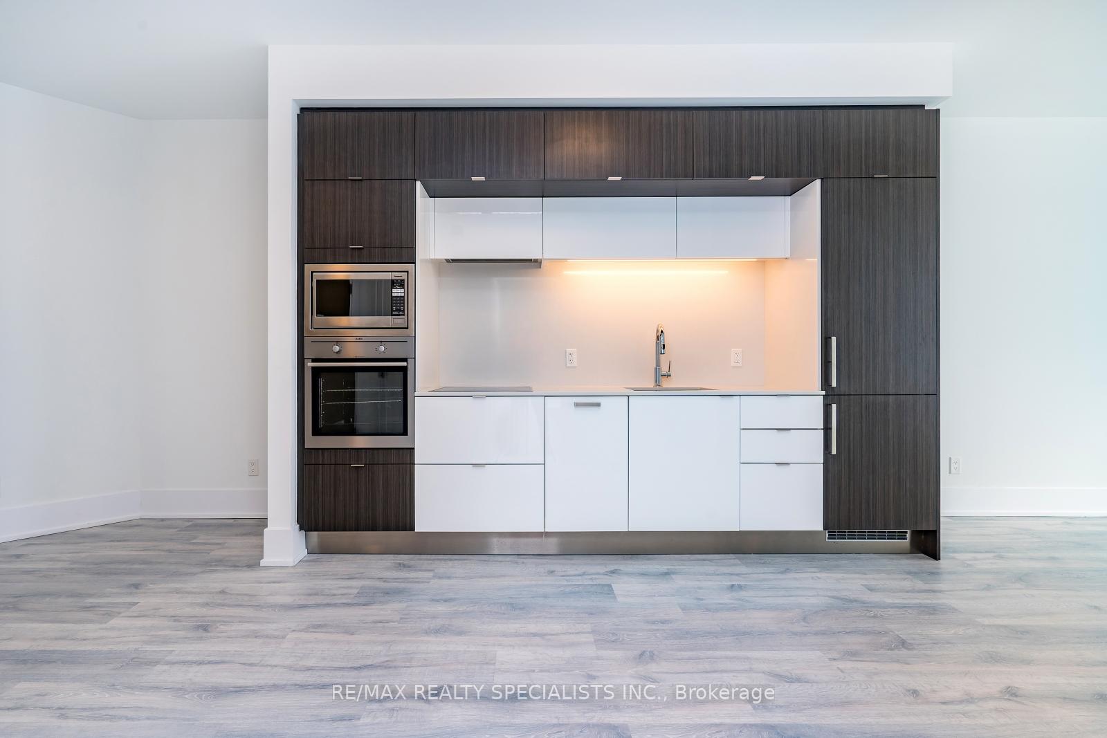 Photo 14 of Unit 608, 1 Edgewater Drive, Toronto, Waterfront Communities — HOMEH