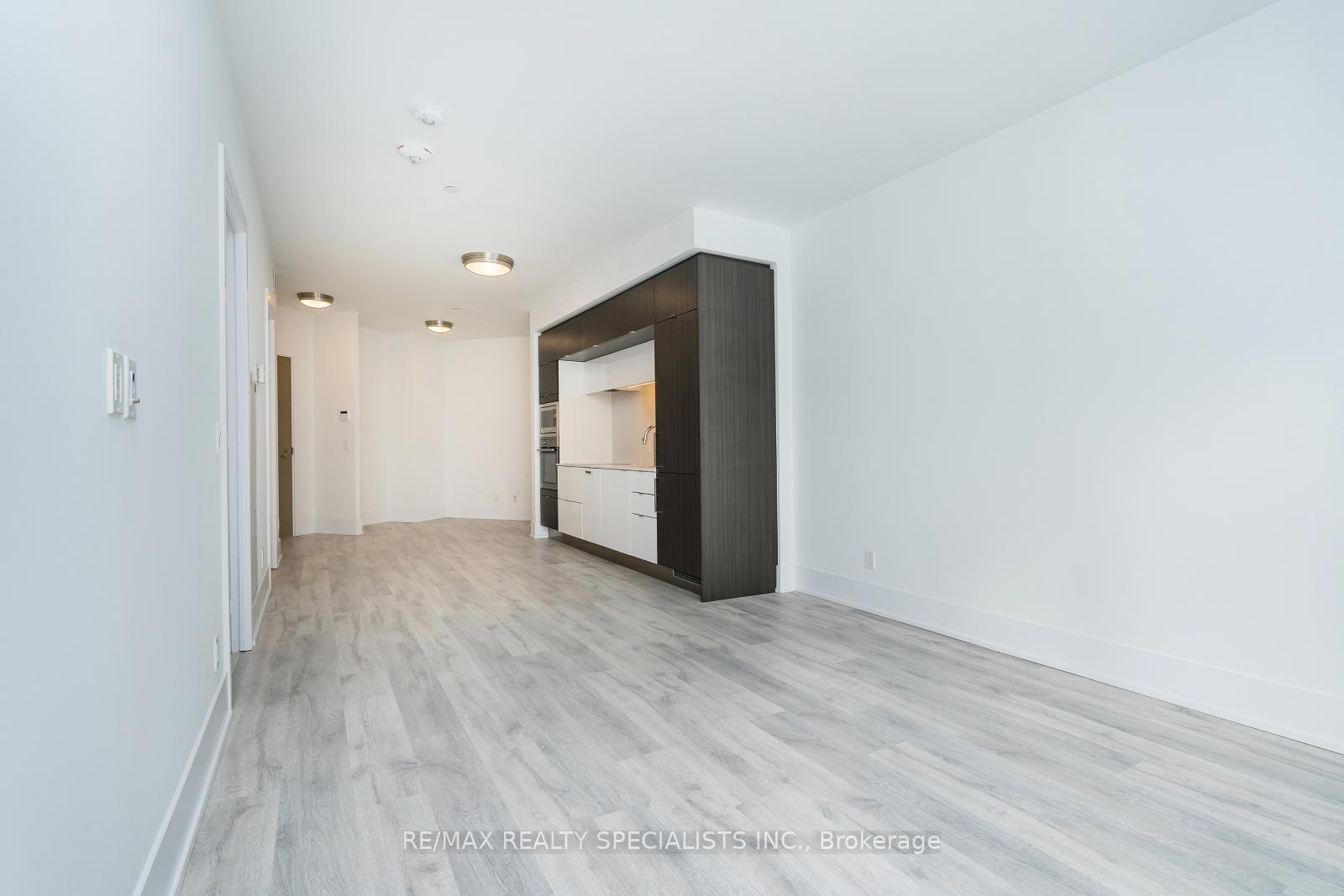 Photo 18 of Unit 608, 1 Edgewater Drive, Toronto, Waterfront Communities — HOMEH