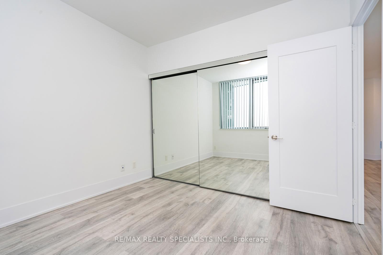 Photo 20 of Unit 608, 1 Edgewater Drive, Toronto, Waterfront Communities — HOMEH