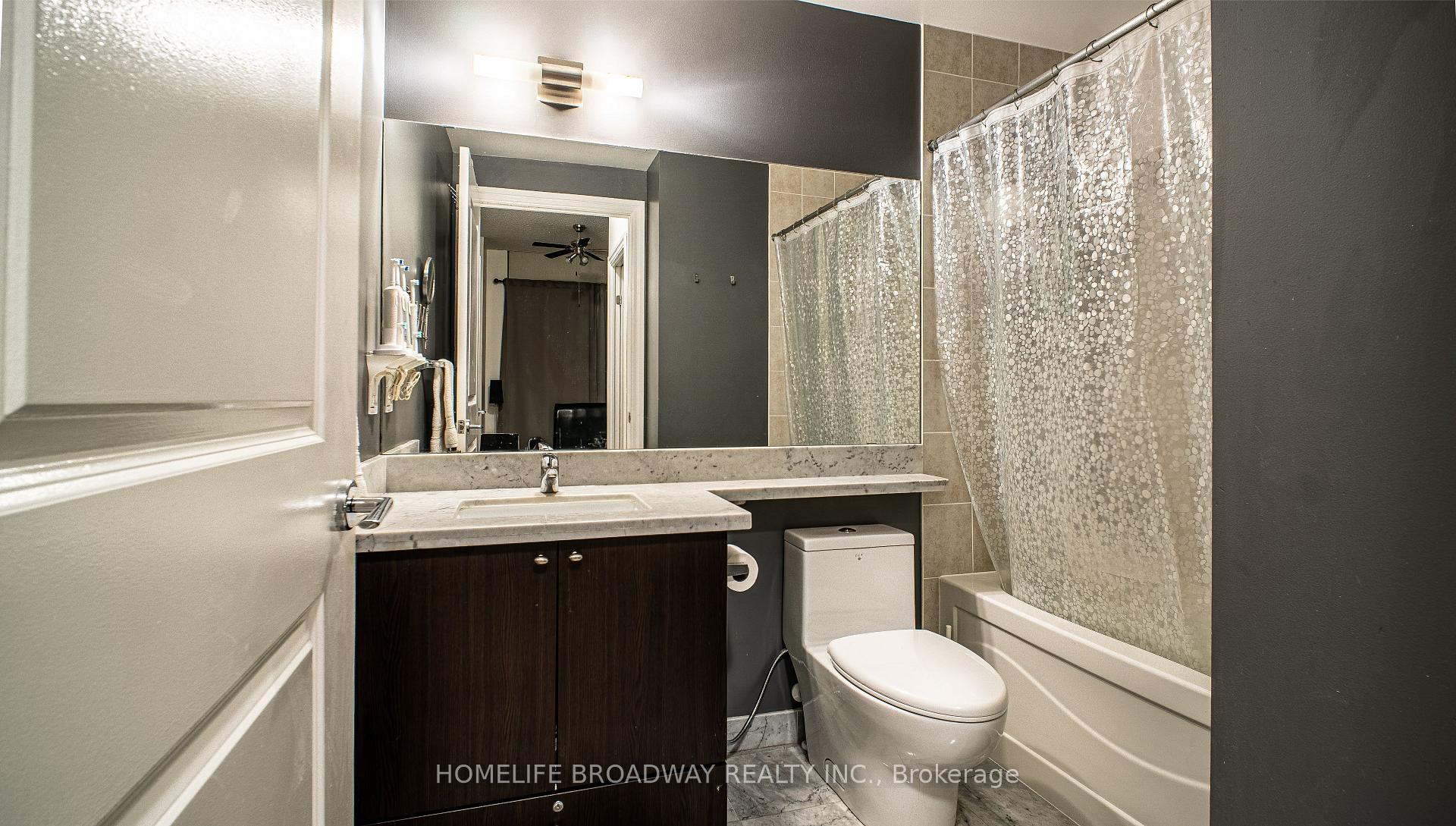 Photo 18 of Unit 112A, 1 Upper Duke Crescent, Markham, Unionville — HOMEH