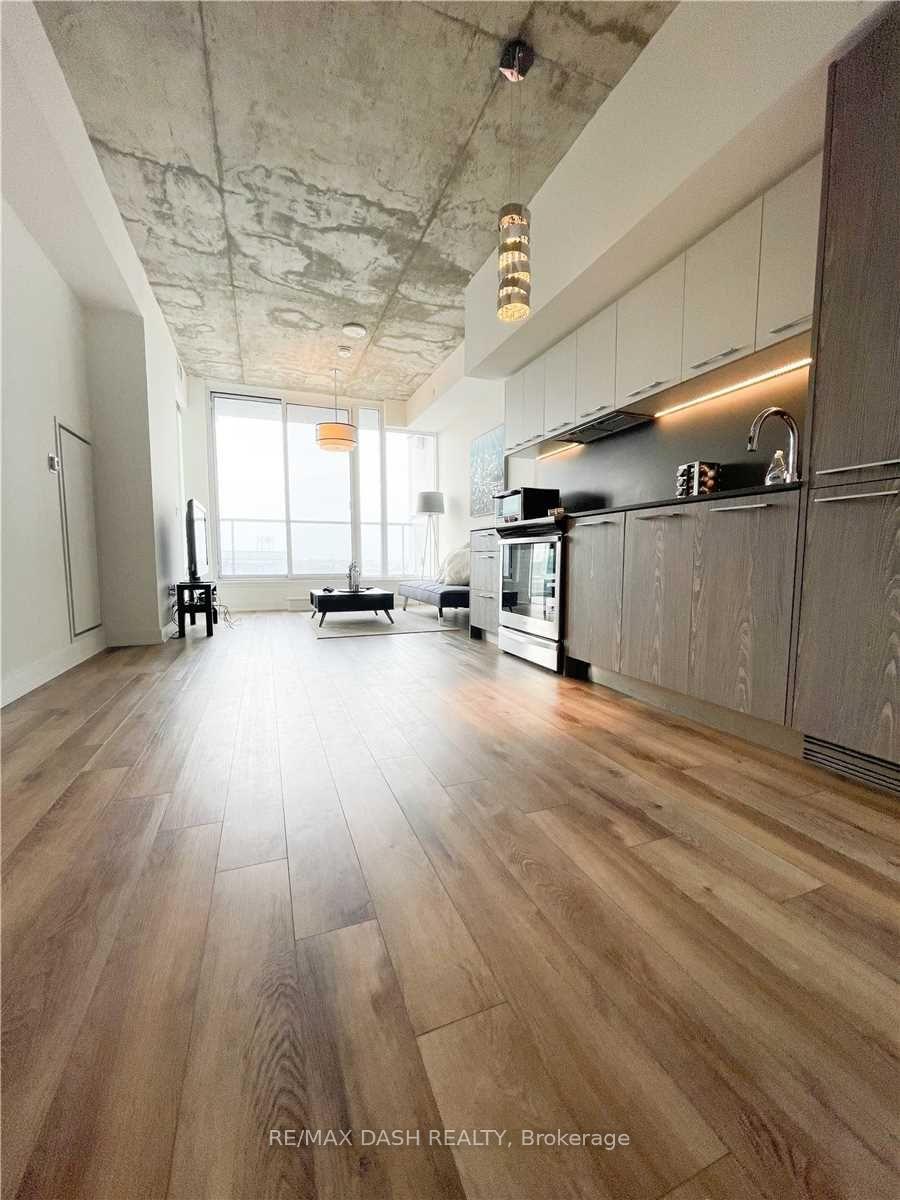 Photo 2 of Unit 805, 15 Baseball Place, Toronto, South Riverdale — HOMEH