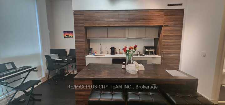 Photo 5 of Unit 606, 88 Scott Street, Toronto, Church-Yonge Corridor — HOMEH