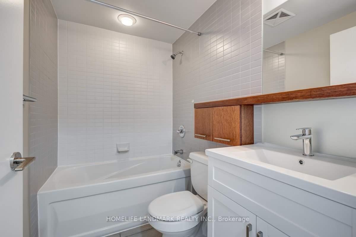 Photo 13 of Unit 2902, 25 Carlton Street, Toronto, Church-Yonge Corridor — HOMEH