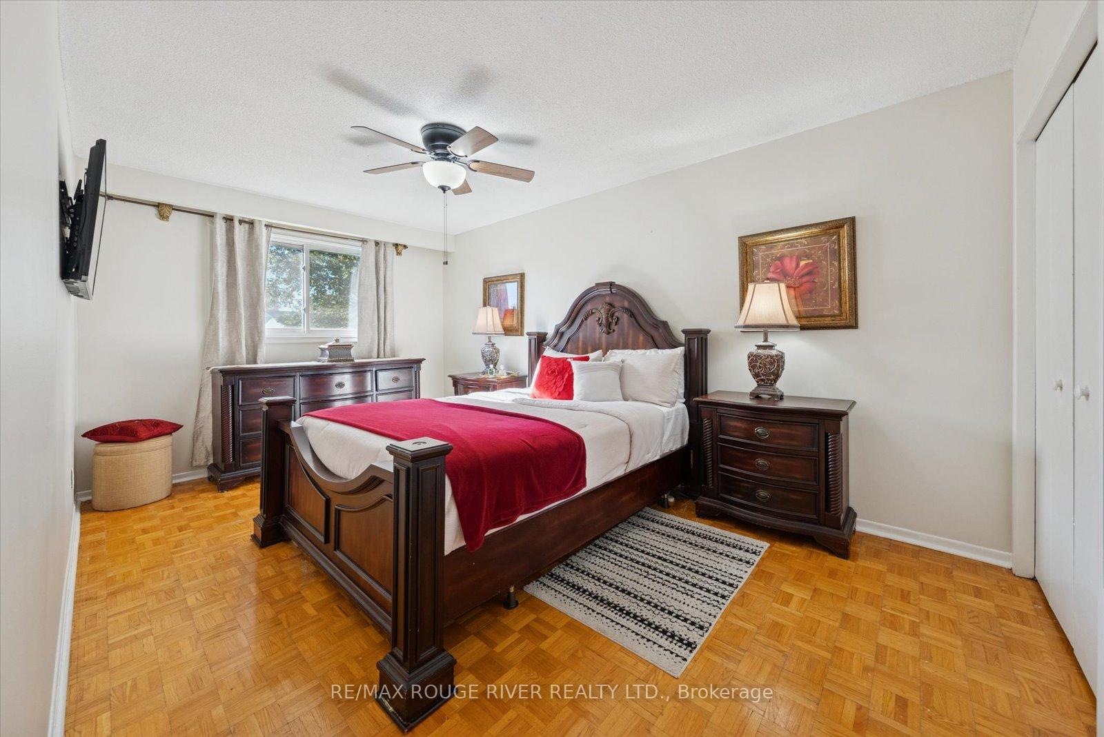 Photo 13 of 55 Loscombe Drive, Clarington, Bowmanville — HOMEH