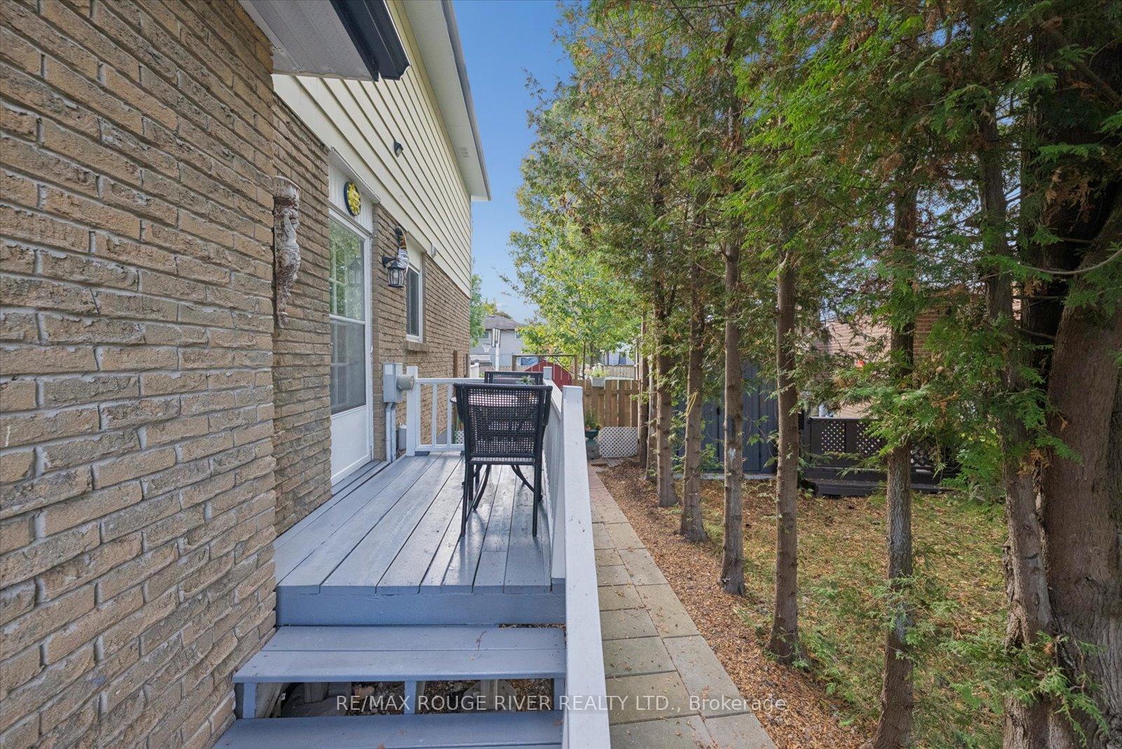 Photo 22 of 55 Loscombe Drive, Clarington, Bowmanville — HOMEH