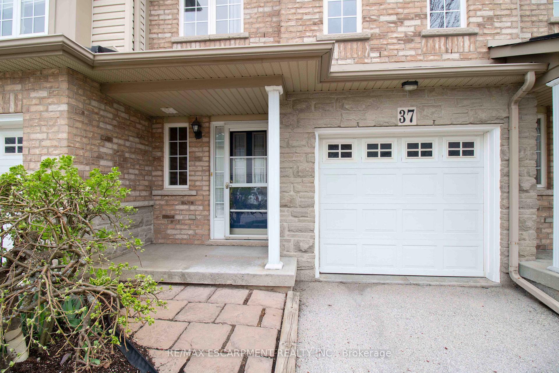 Photo 4 of Unit 37, 7 Southside Place, Hamilton, Mountview — HOMEH