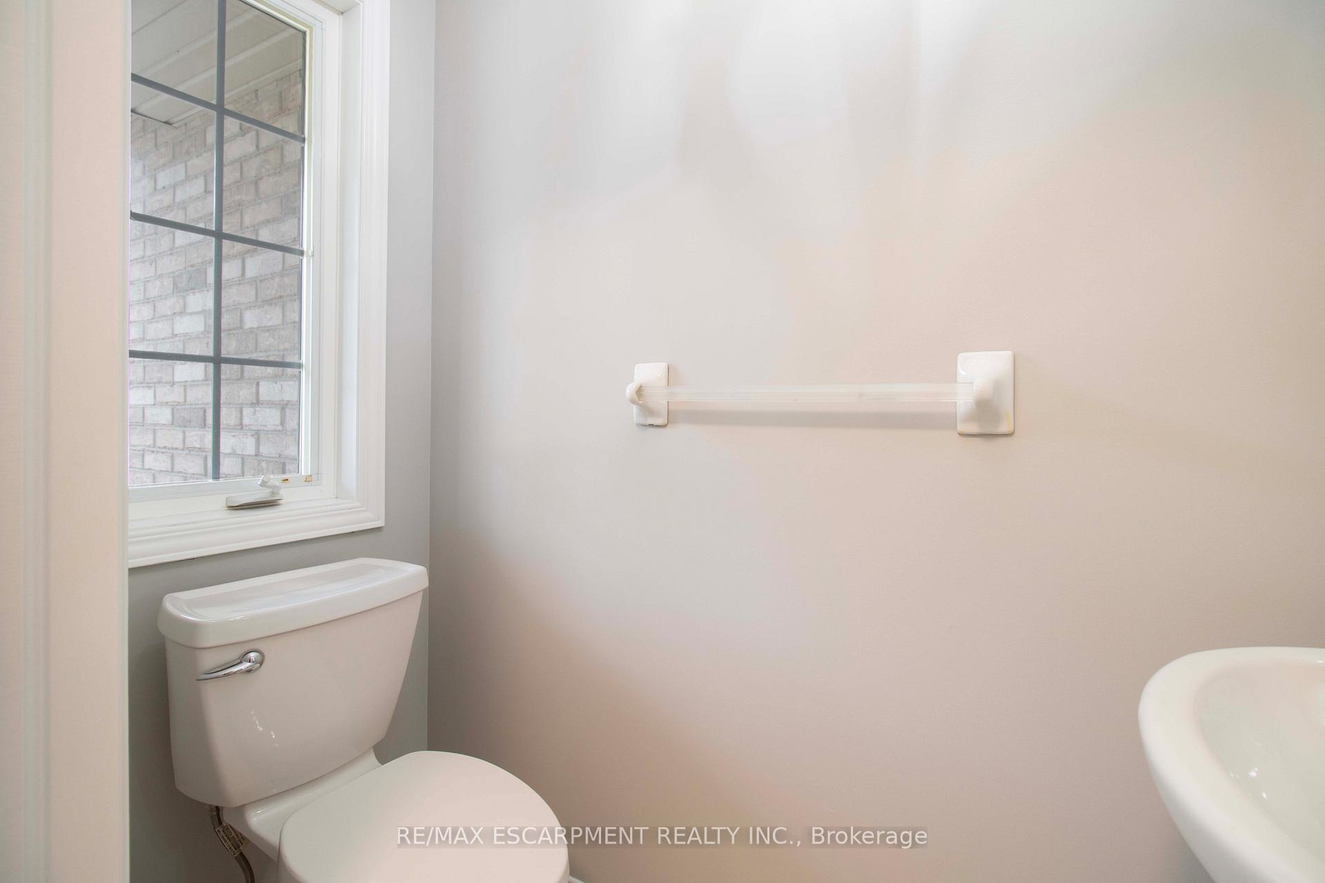 Photo 7 of Unit 37, 7 Southside Place, Hamilton, Mountview — HOMEH