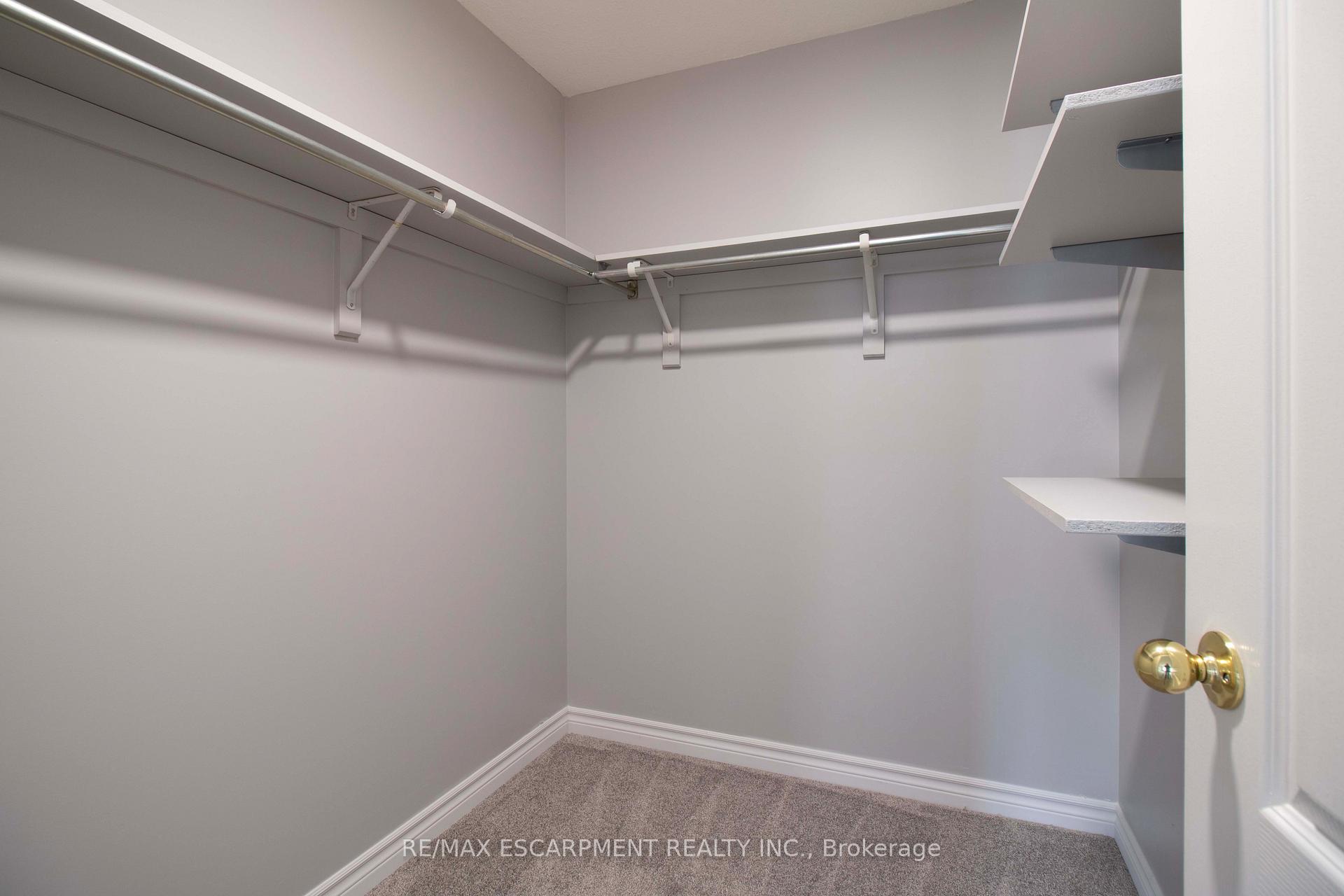 Photo 25 of Unit 37, 7 Southside Place, Hamilton, Mountview — HOMEH