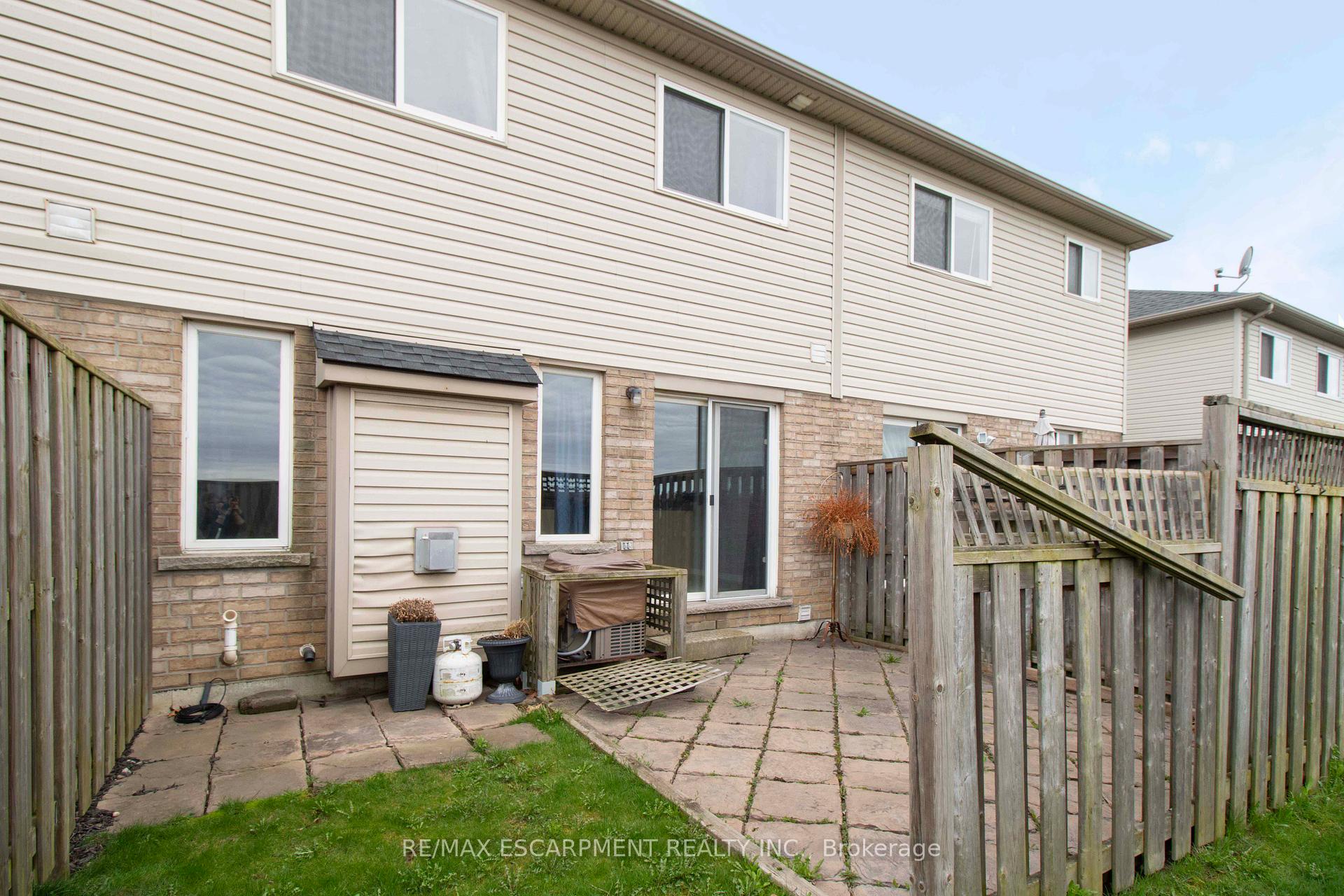 Photo 33 of Unit 37, 7 Southside Place, Hamilton, Mountview — HOMEH