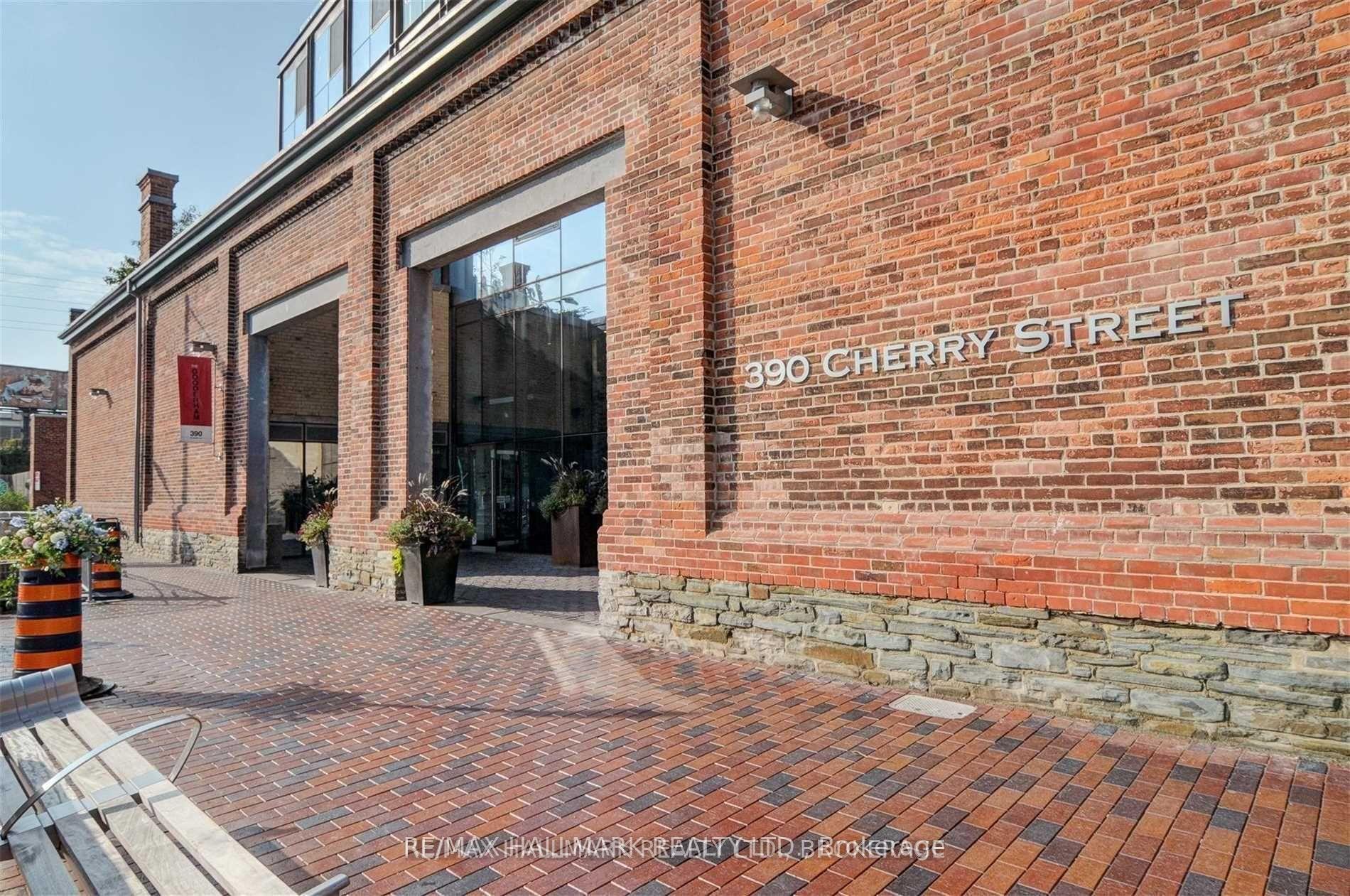Photo 2 of Unit 806, 390 Cherry Street, Toronto, Waterfront Communities — HOMEH