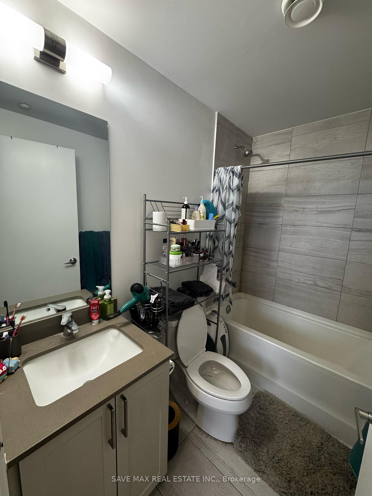 Photo 15 of Unit 525W, 268 Buchanan Drive, Markham, Unionville — HOMEH