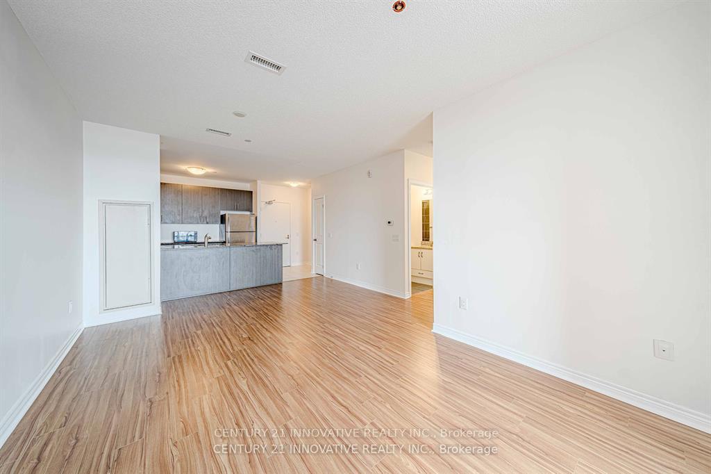 Photo 3 of Unit 413, 7325 Markham Road, Markham, Cedarwood — HOMEH