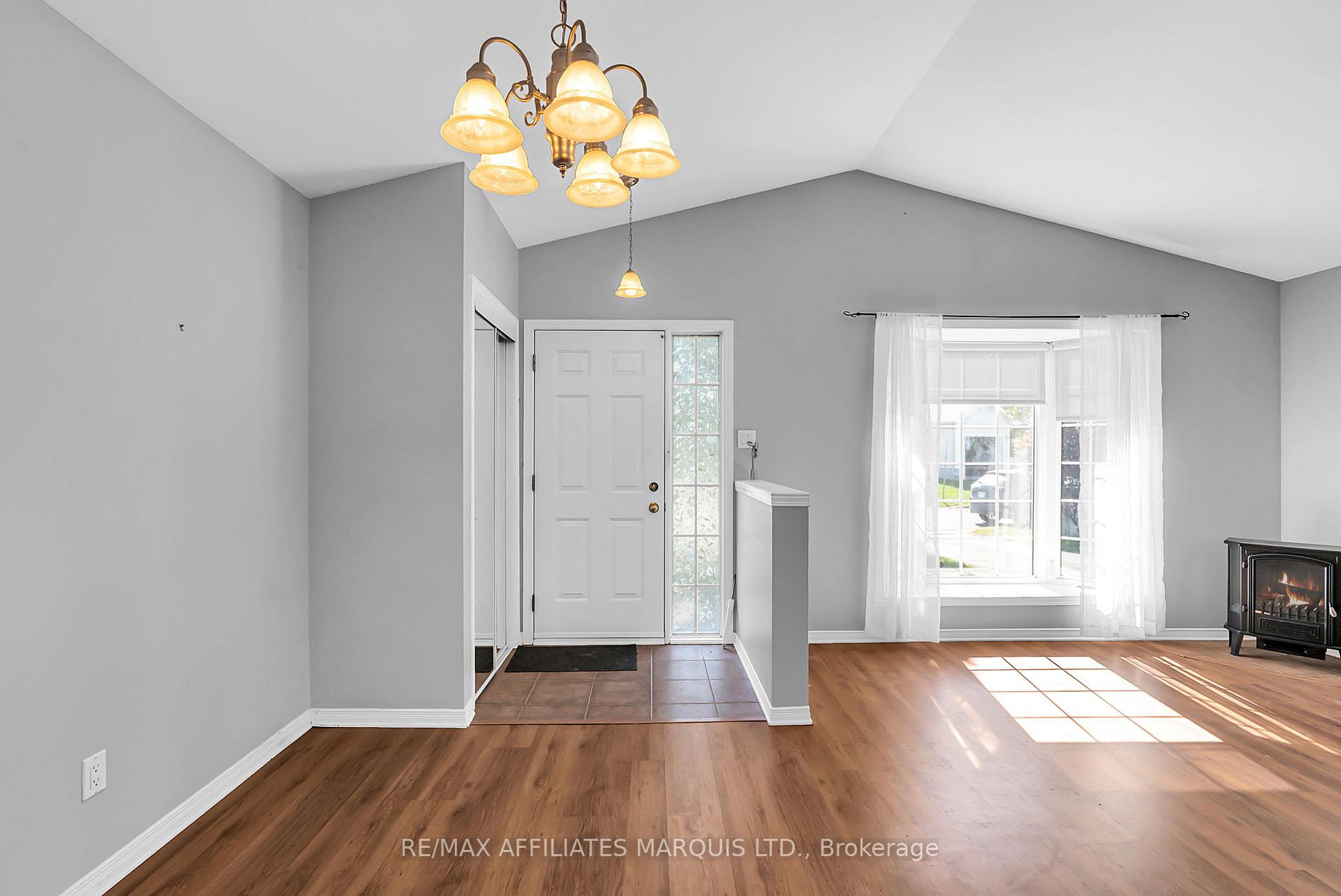 Photo 3 of 1542 Joseph Court, Cornwall — HOMEH