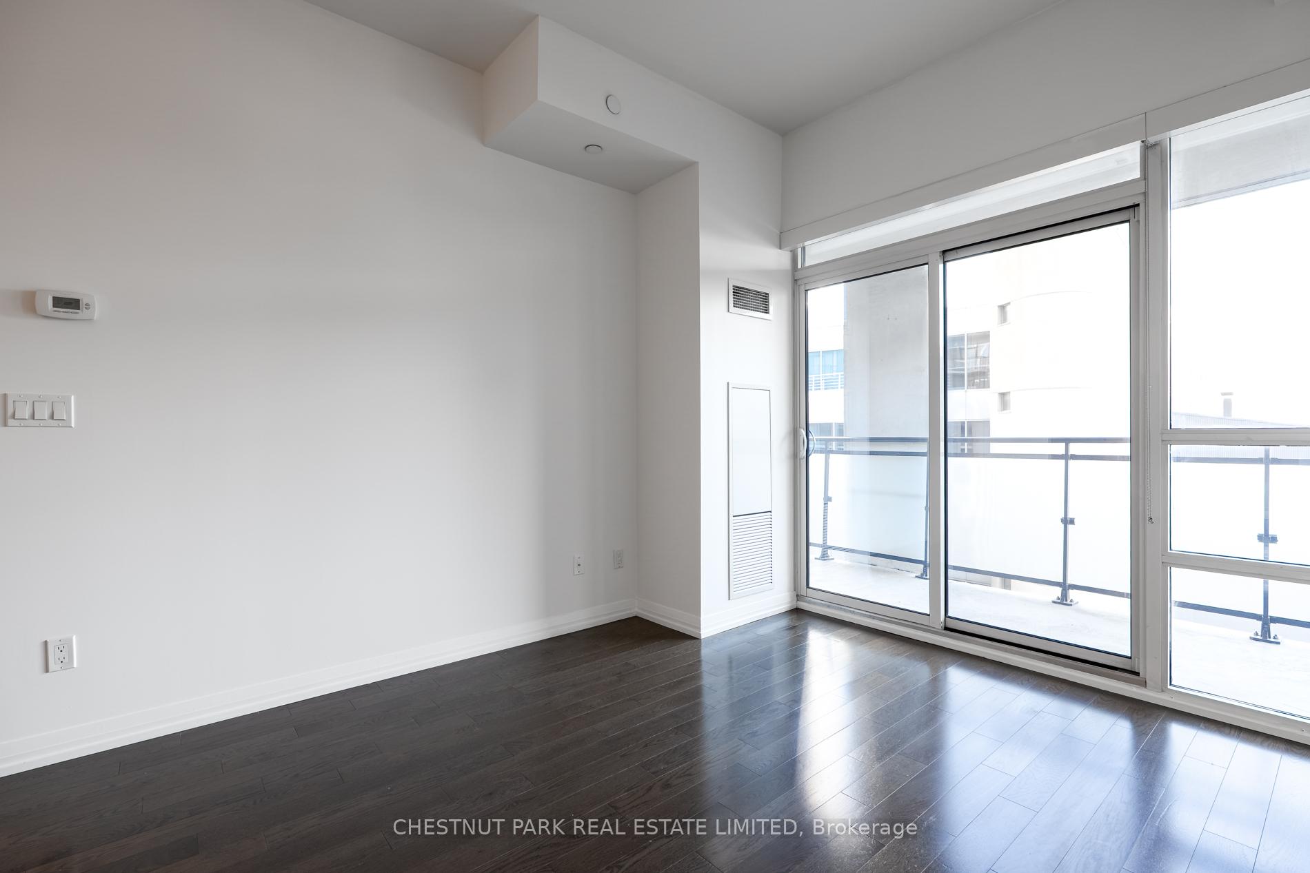 Photo 9 of Unit 836, 460 Adelaide Street E, Toronto, Moss Park — HOMEH