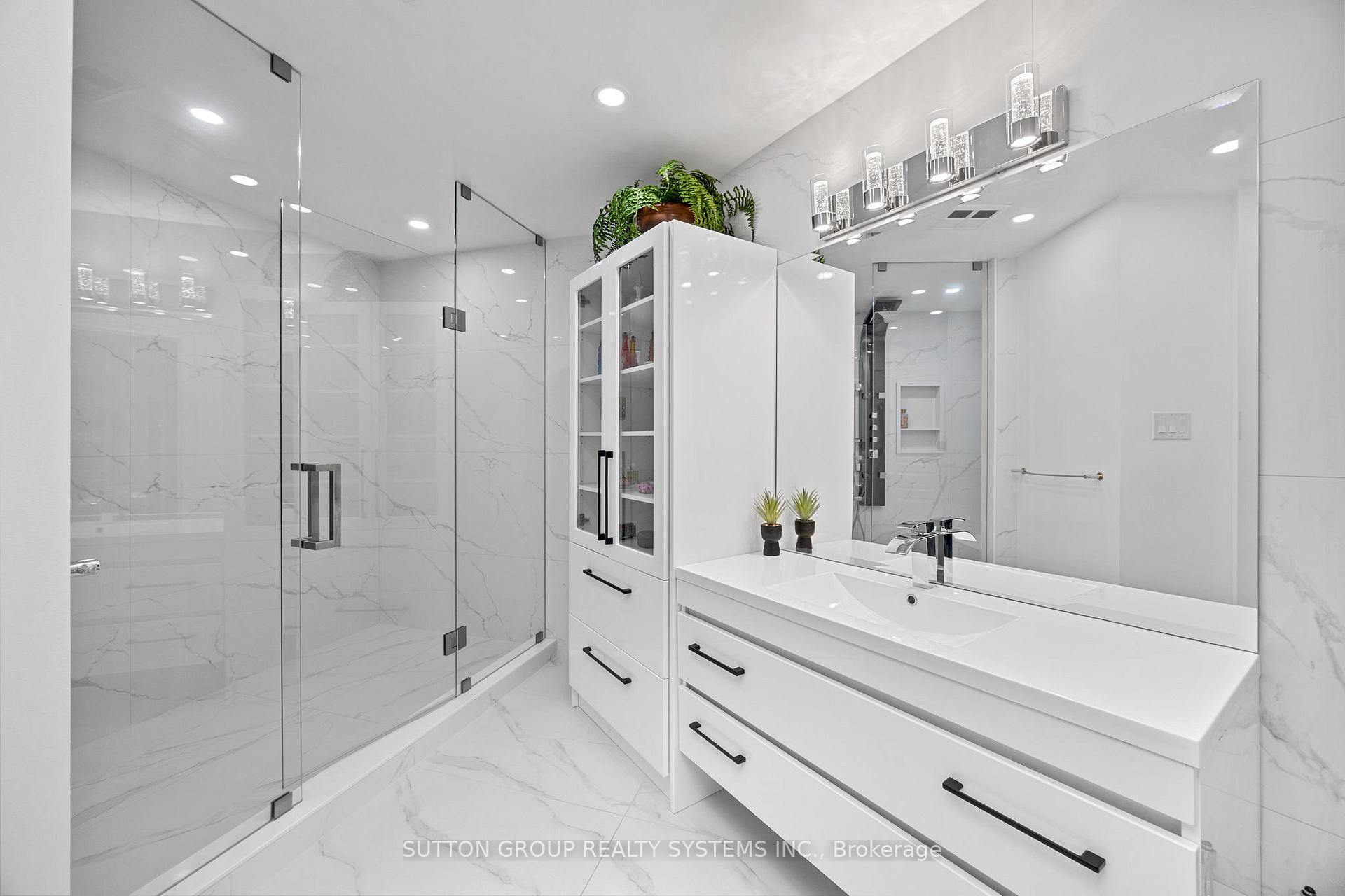Photo 27 of Unit 302, 1 Cordoba Drive, Vaughan, Lakeview Estates — HOMEH