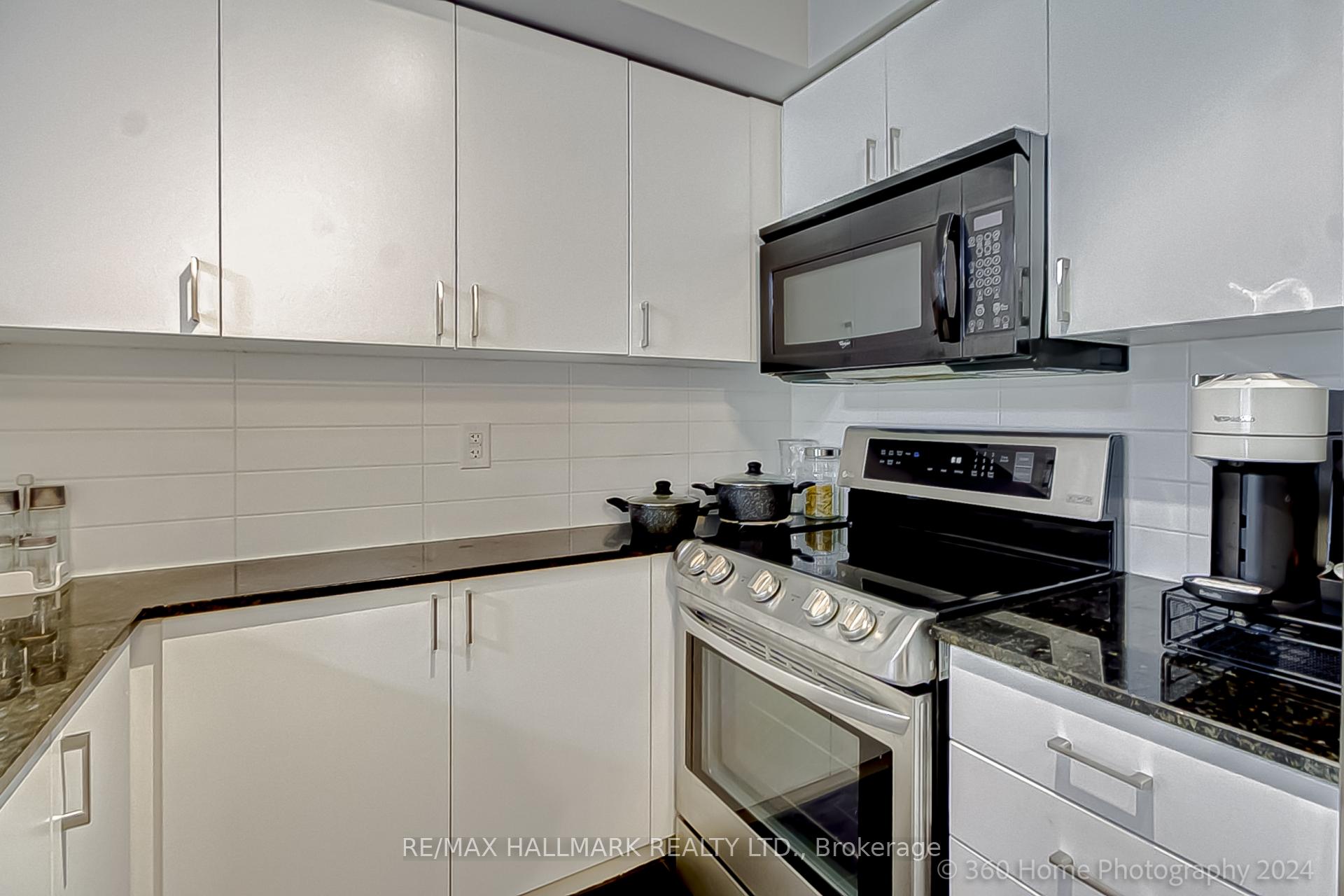 Photo 17 of Unit 405, 1235 Bayly Street, Pickering, Bay Ridges — HOMEH