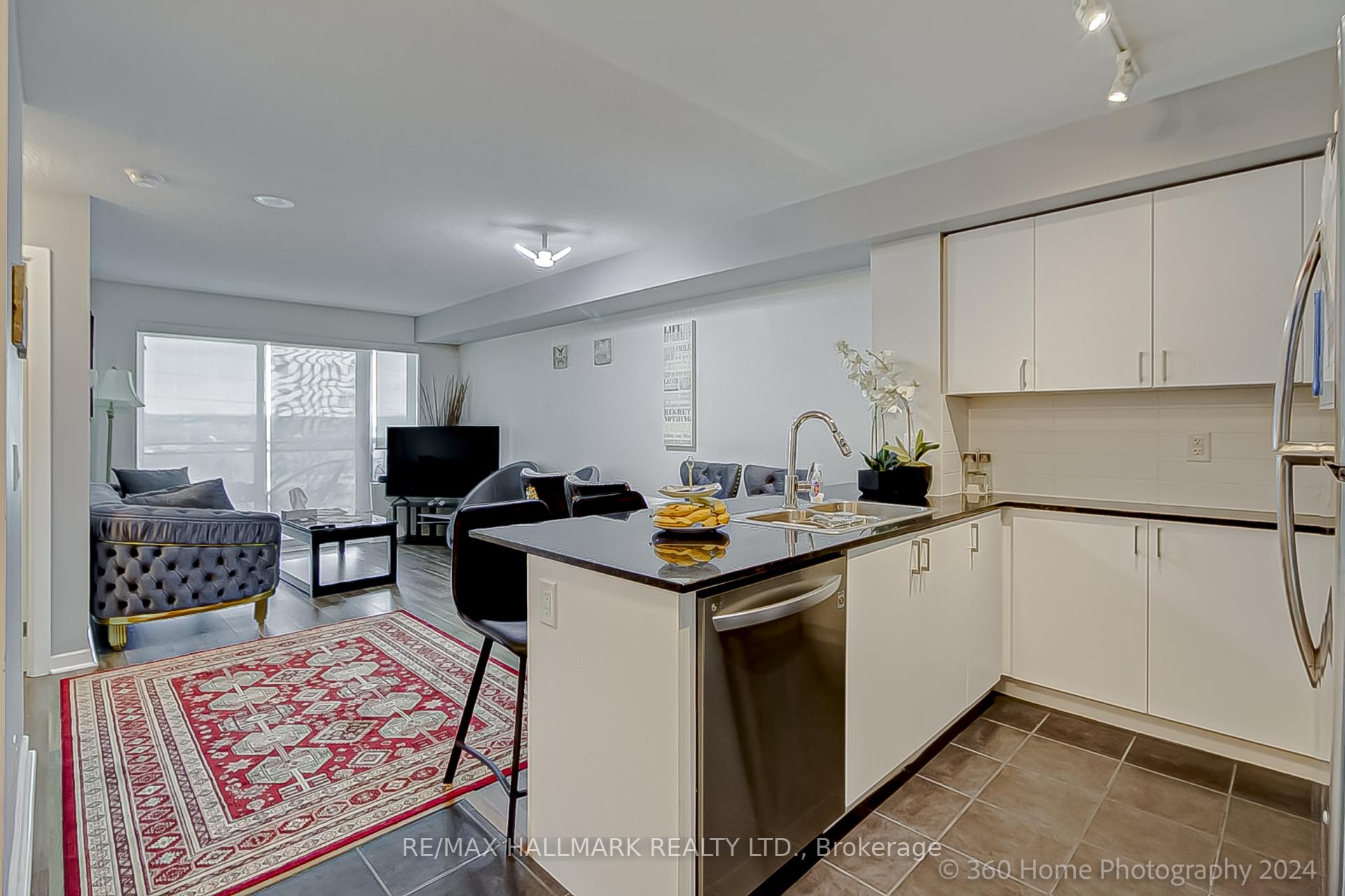 Photo 18 of Unit 405, 1235 Bayly Street, Pickering, Bay Ridges — HOMEH