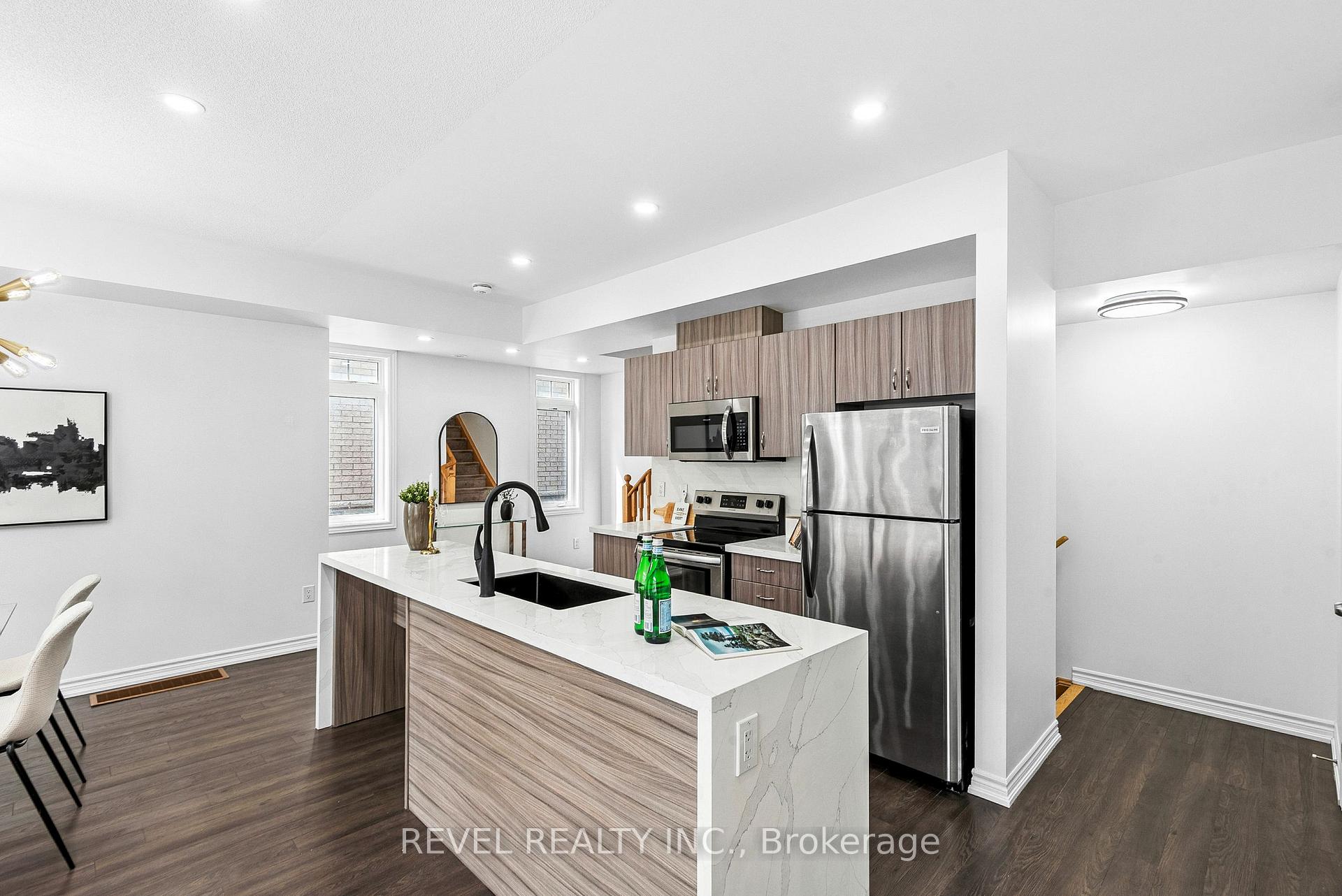 Photo 9 of 2621 Garrison Crossing, Pickering, Duffin Heights — HOMEH