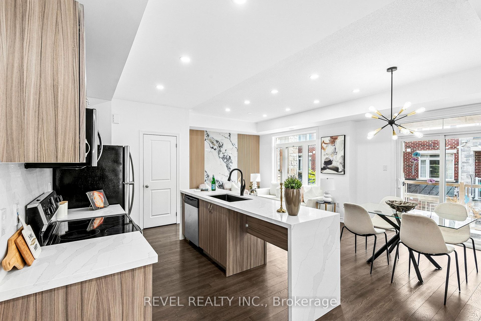 Photo 10 of 2621 Garrison Crossing, Pickering, Duffin Heights — HOMEH