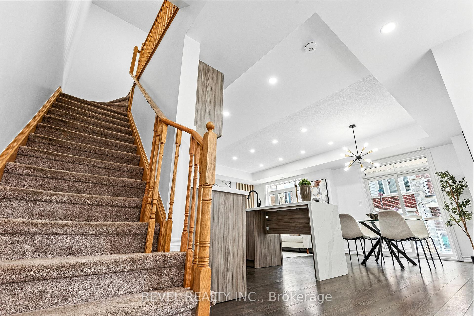 Photo 18 of 2621 Garrison Crossing, Pickering, Duffin Heights — HOMEH