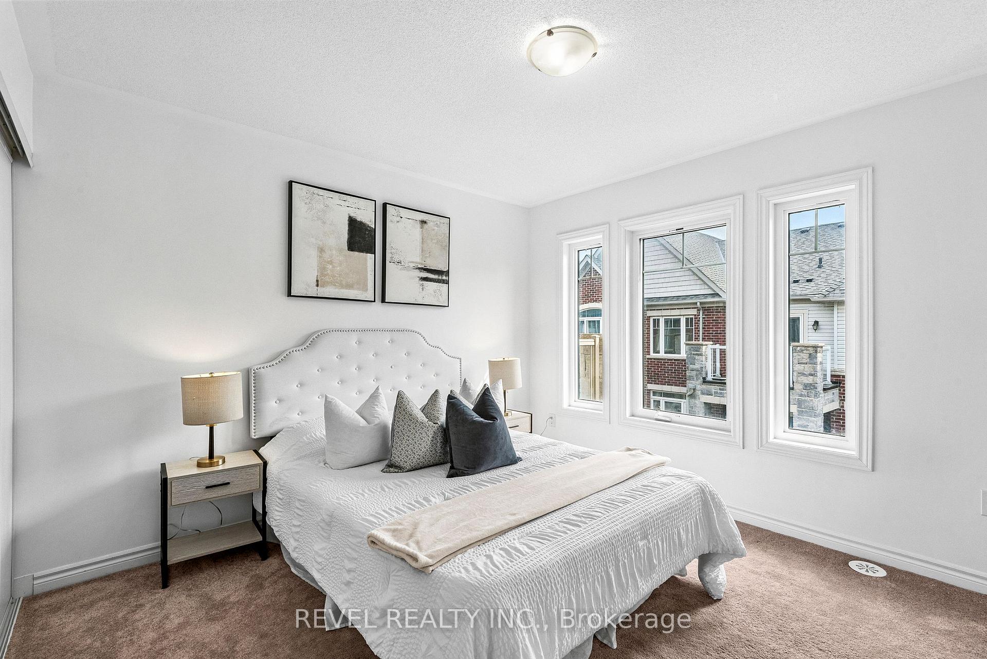 Photo 20 of 2621 Garrison Crossing, Pickering, Duffin Heights — HOMEH