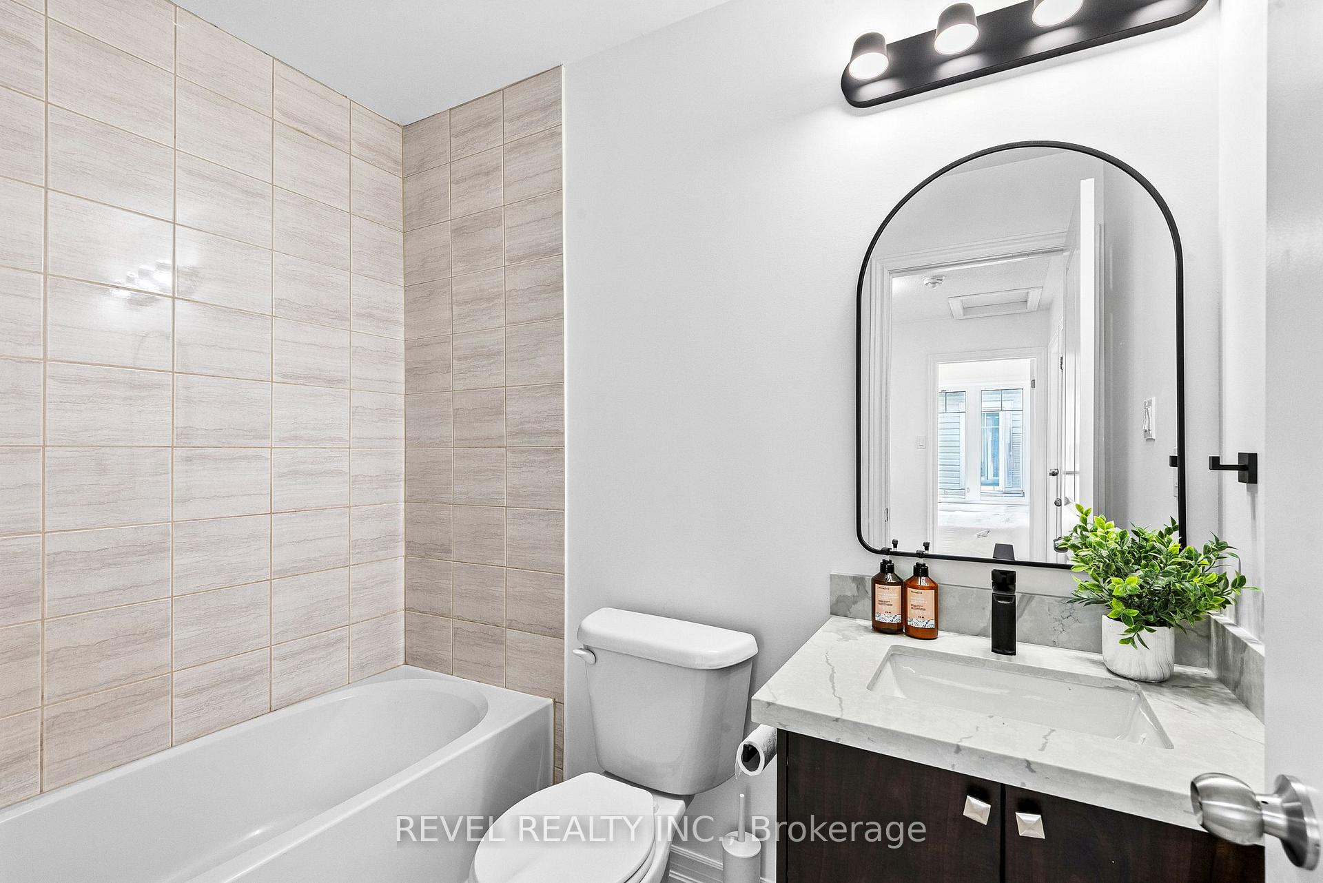 Photo 24 of 2621 Garrison Crossing, Pickering, Duffin Heights — HOMEH