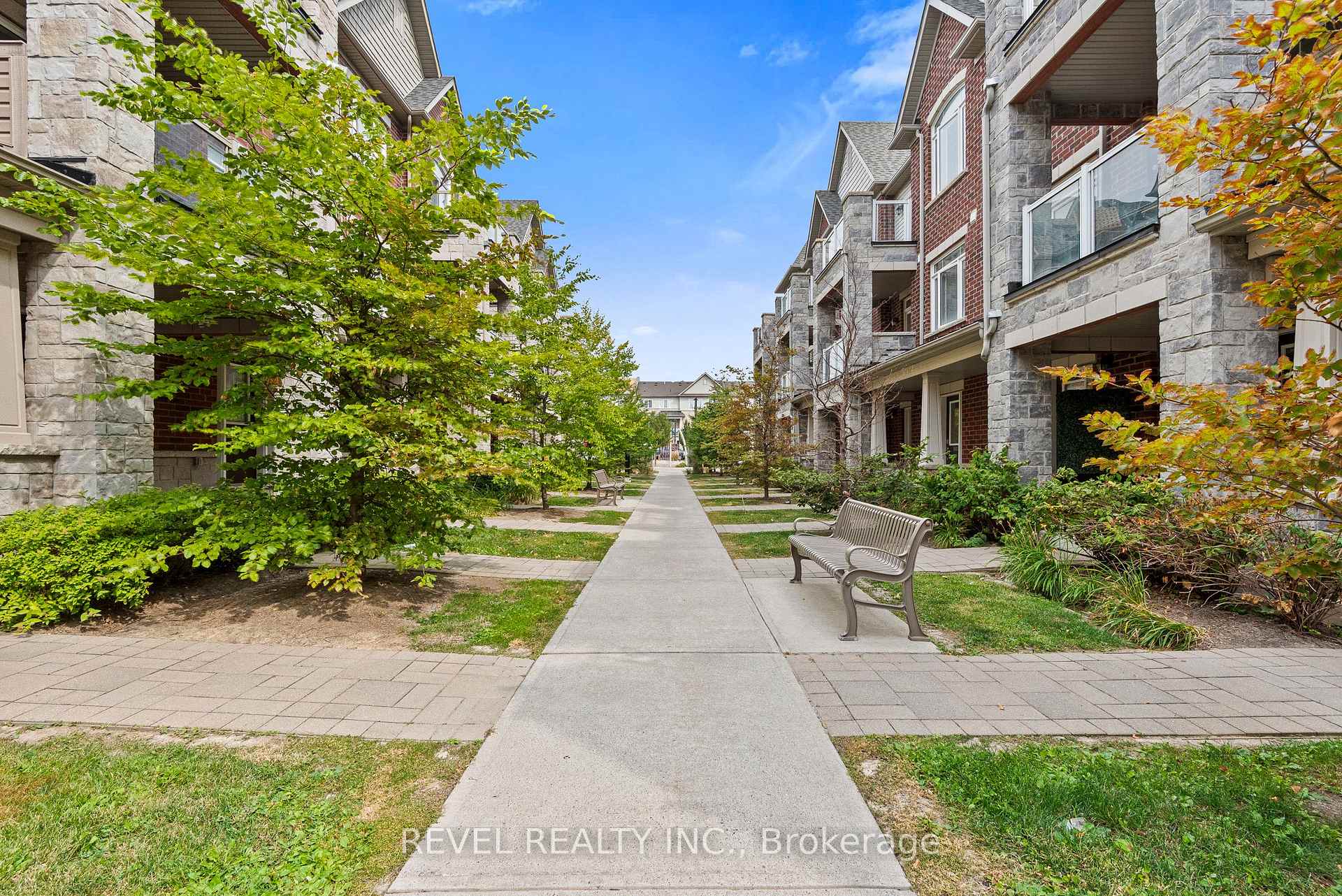 Photo 28 of 2621 Garrison Crossing, Pickering, Duffin Heights — HOMEH
