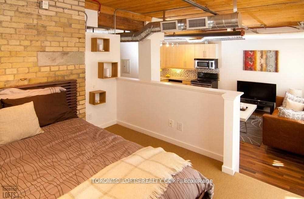 Photo 6 of Unit 106, 736 Dundas Street E, Toronto, Regent Park — HOMEH