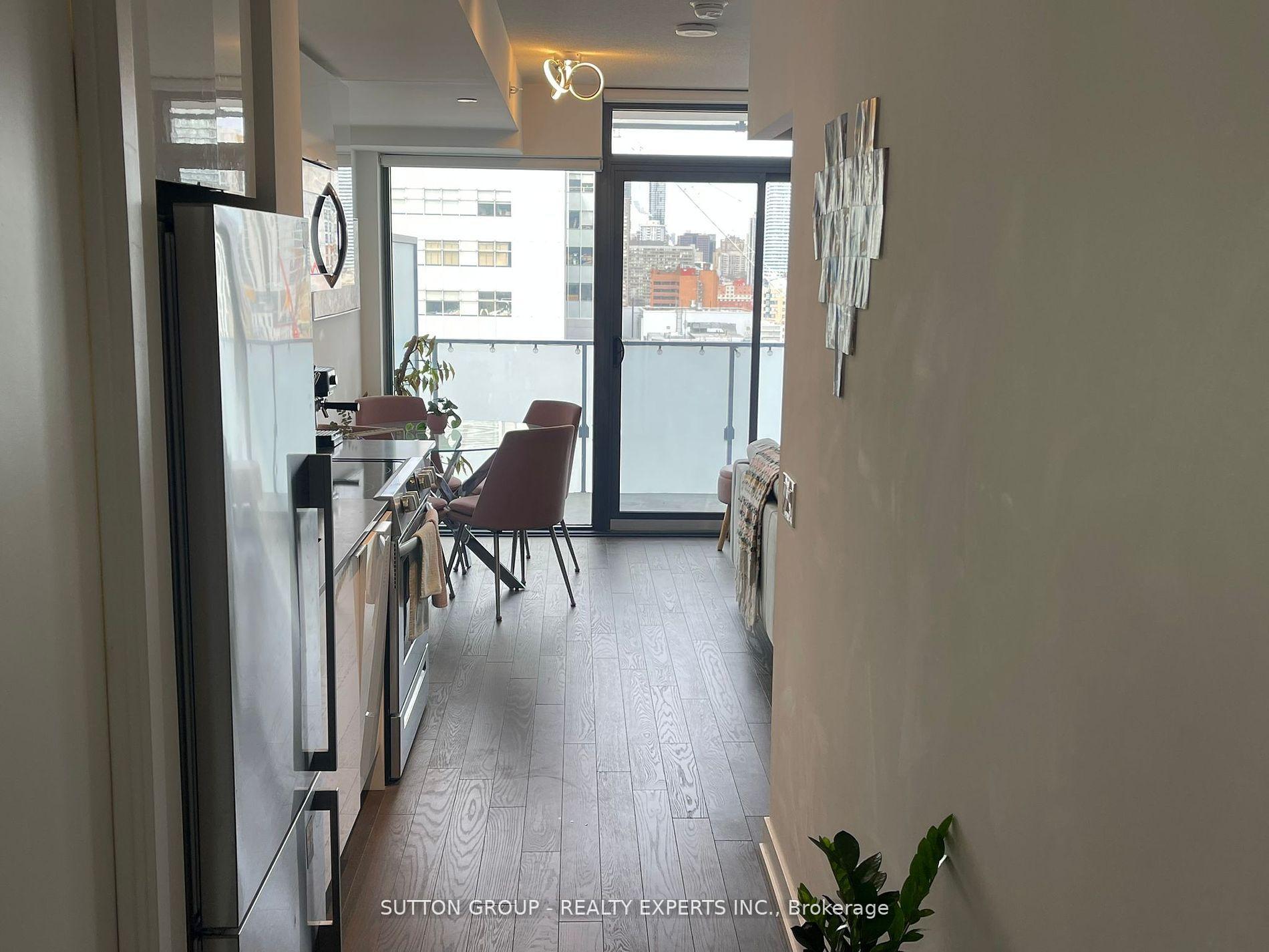 Photo 4 of Unit 1914, 25 Richmond Street E, Toronto, Church-Yonge Corridor — HOMEH