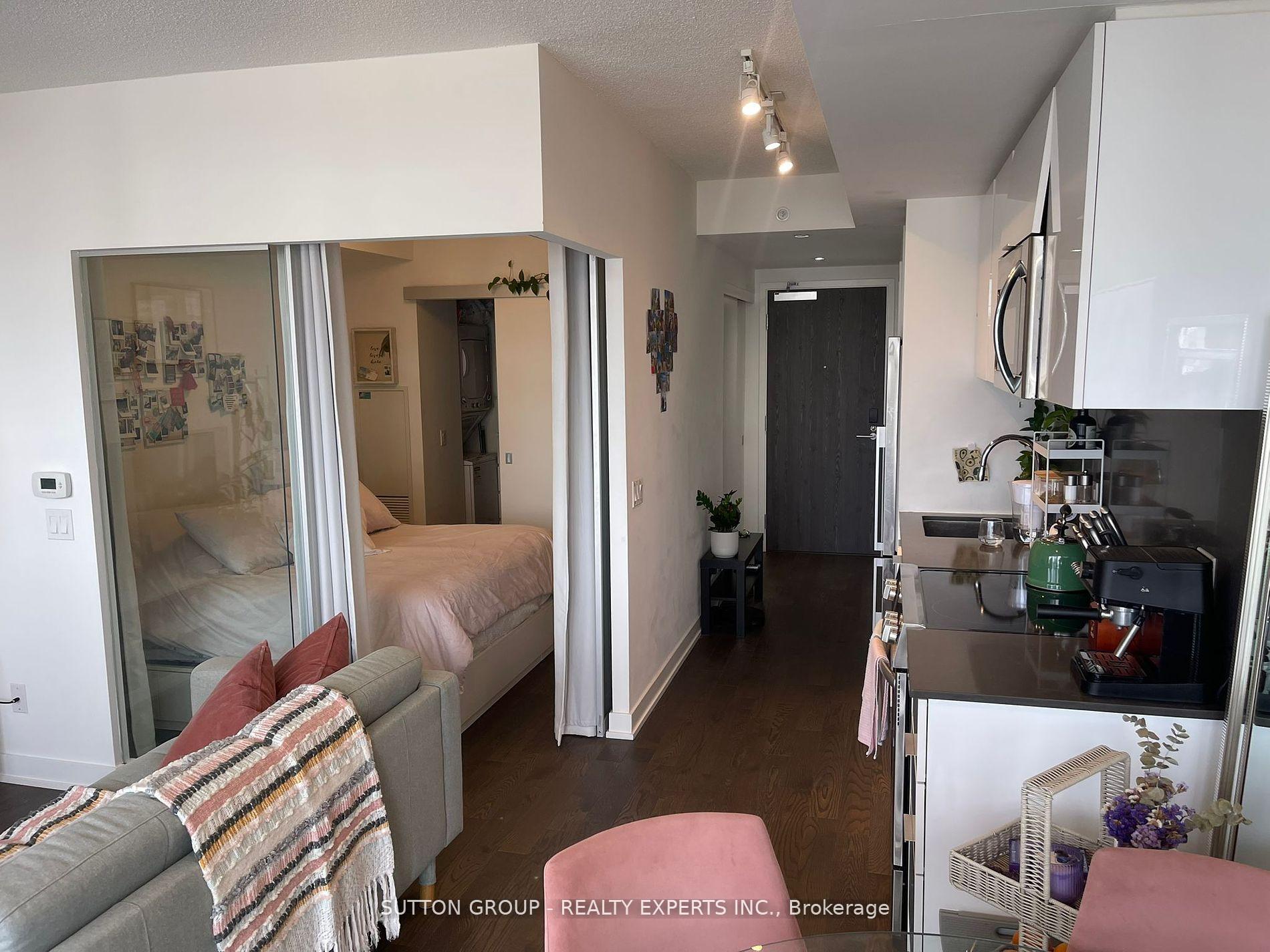Photo 5 of Unit 1914, 25 Richmond Street E, Toronto, Church-Yonge Corridor — HOMEH