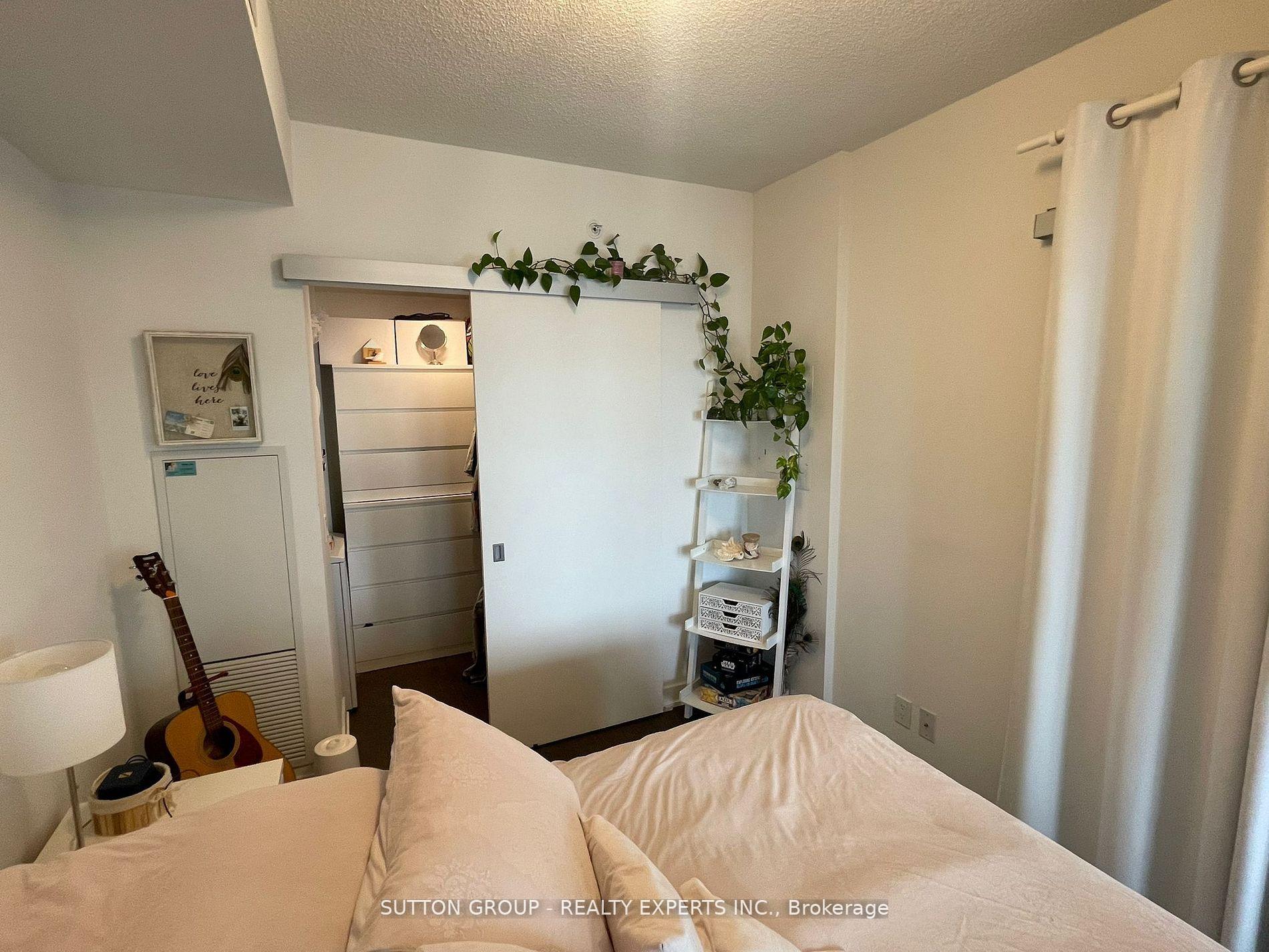 Photo 12 of Unit 1914, 25 Richmond Street E, Toronto, Church-Yonge Corridor — HOMEH