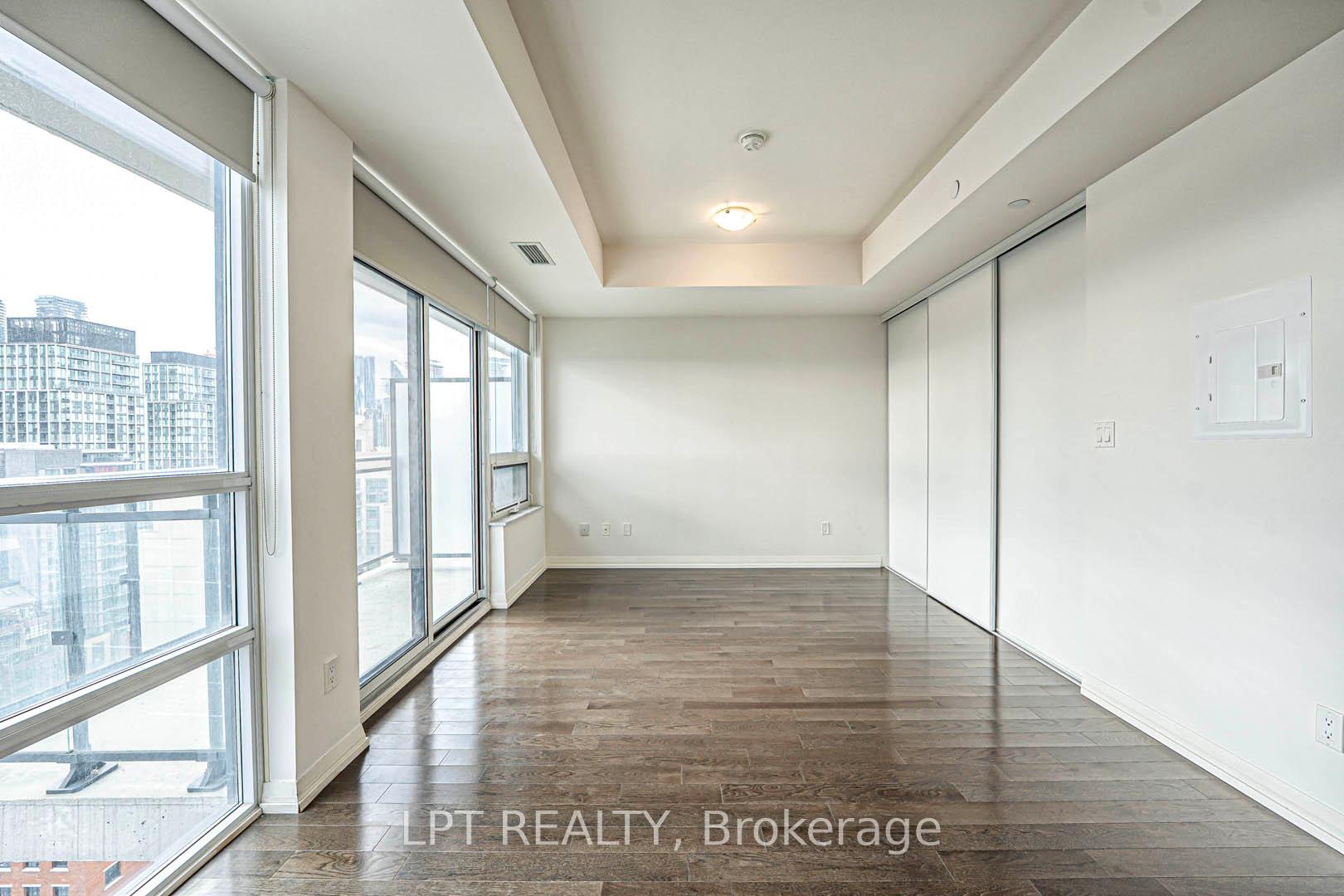 Photo 7 of Unit 2112, 460 Adelaide Street E, Toronto, Moss Park — HOMEH
