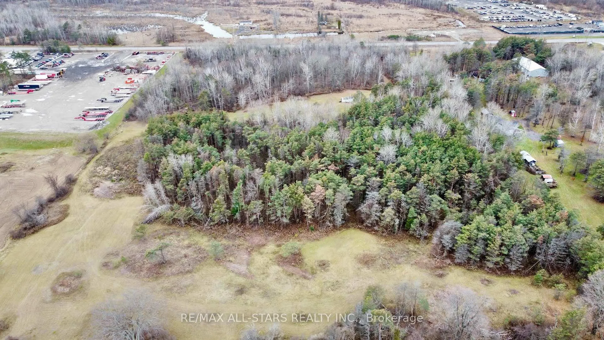 Photo 5 of 48 Highway, Georgina, Baldwin — HOMEH