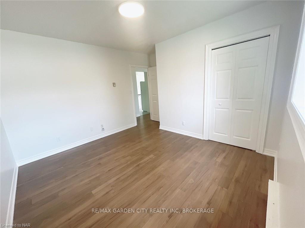 Photo 13 of Unit 102, 210 Pelham Road, St. Catharines, Western Hill — HOMEH