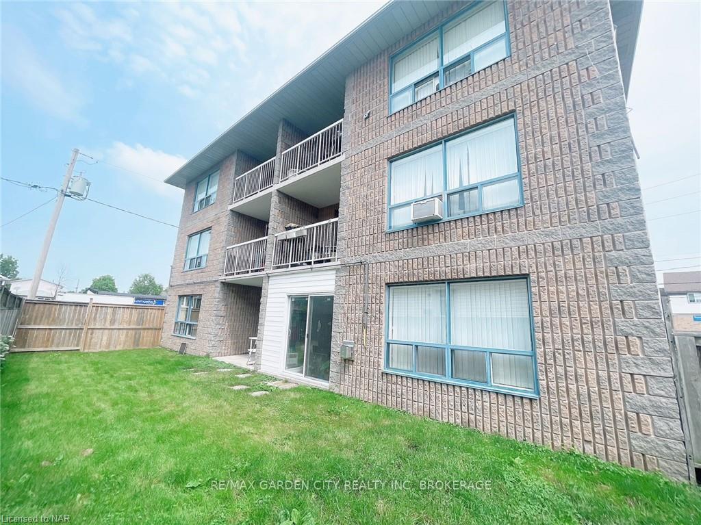 Photo 17 of Unit 102, 210 Pelham Road, St. Catharines, Western Hill — HOMEH