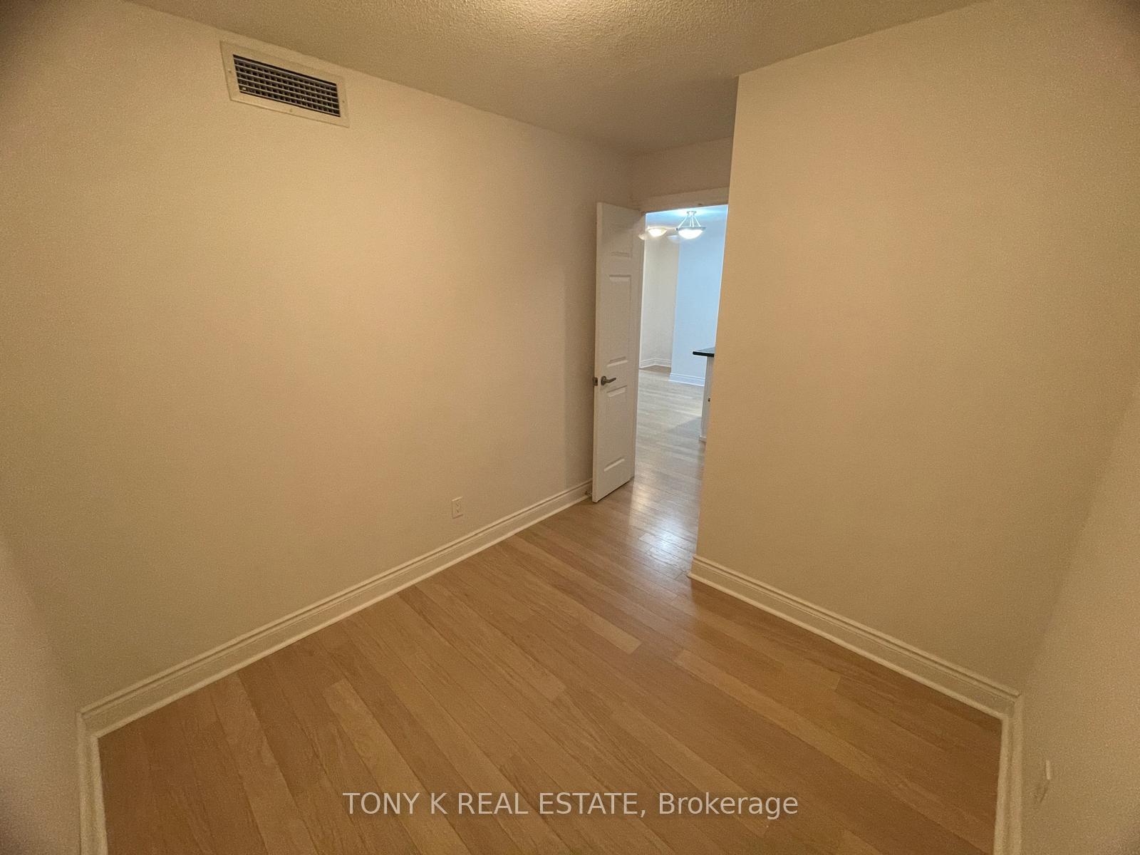 Photo 16 of Unit 1168, 23 Cox Boulevard, Markham, Unionville — HOMEH