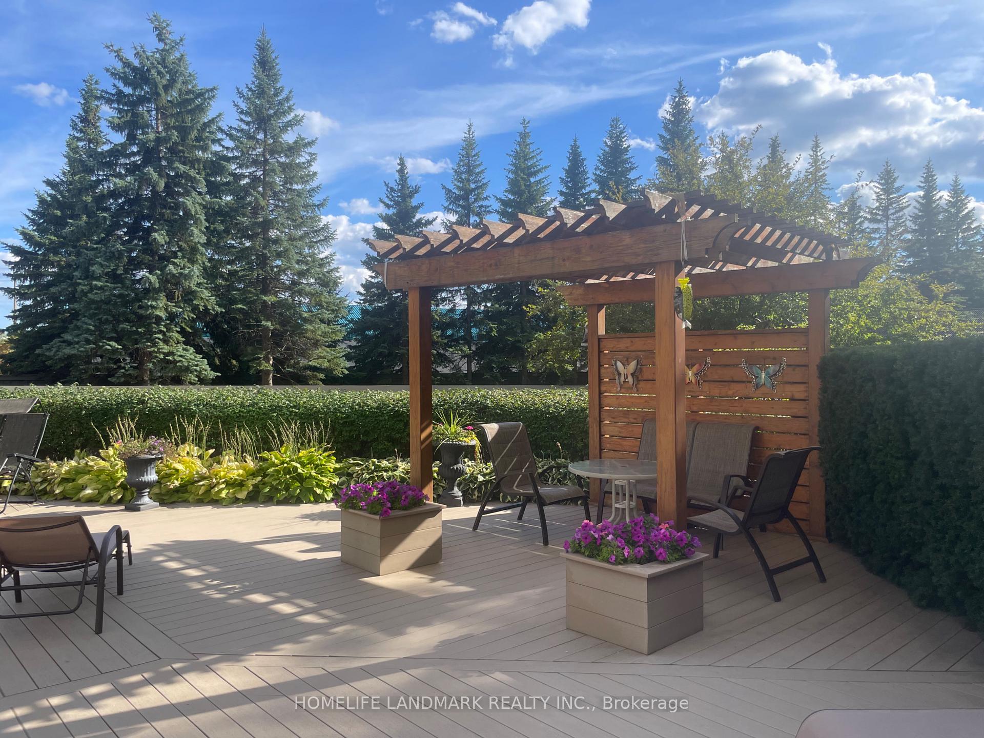 Photo 6 of Unit 209, 7805 Bayview Avenue, Markham, Aileen-Willowbrook — HOMEH