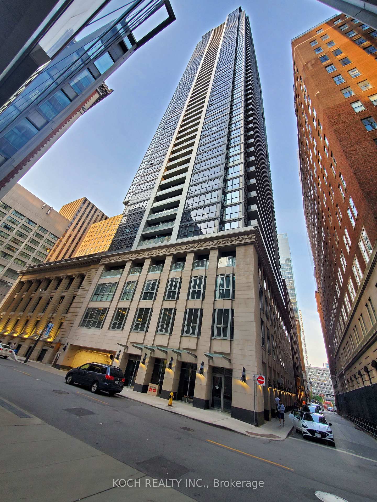 Front of Unit 5001, 70 Temperance Street