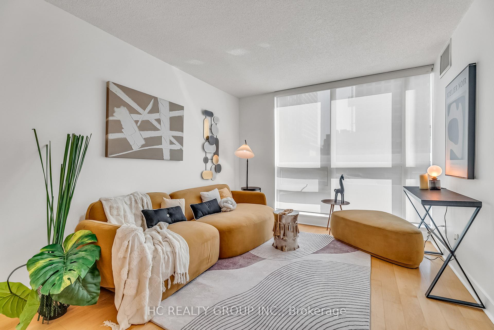 Photo 4 of Unit 322, 320 Richmond Street E, Toronto, Moss Park — HOMEH