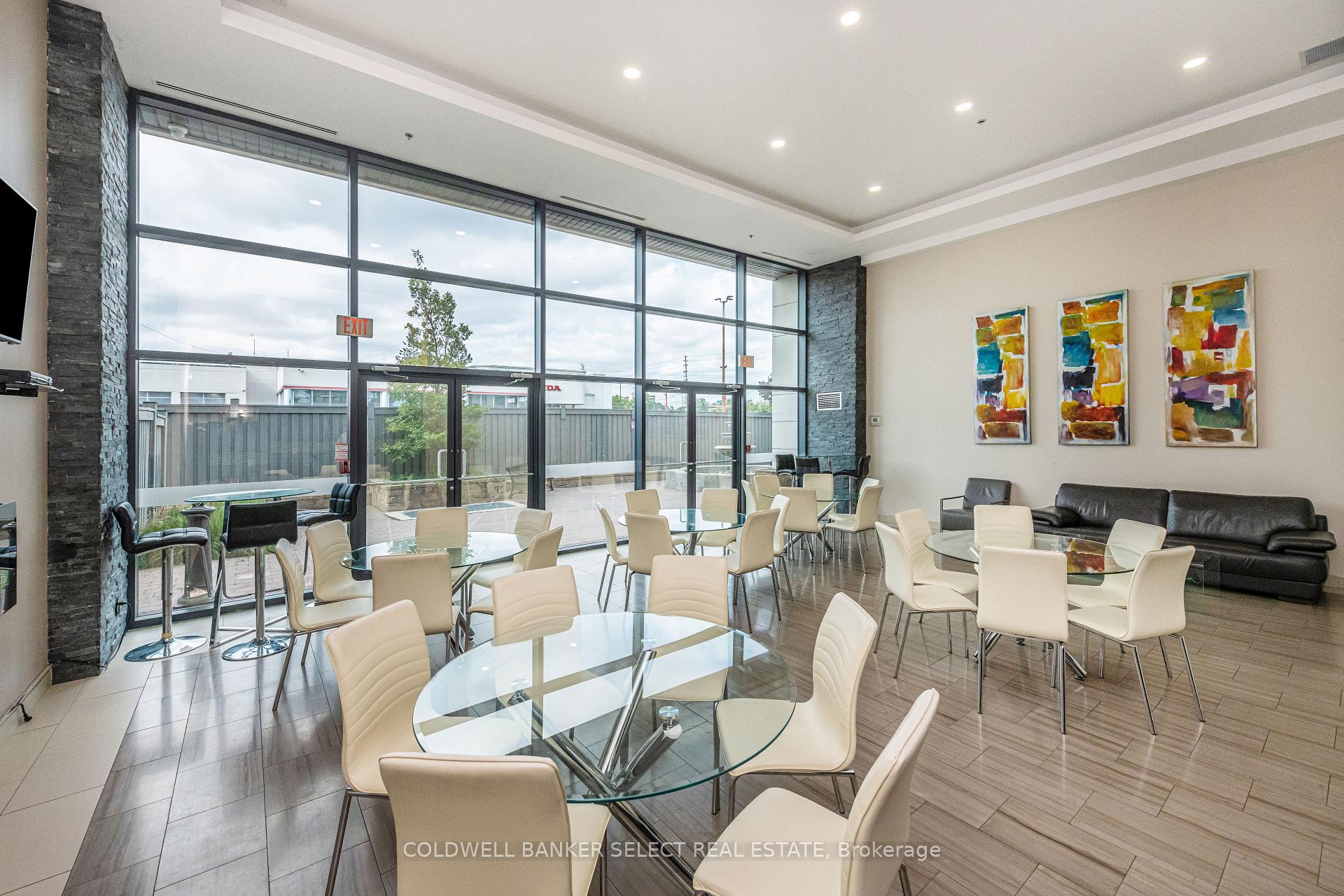 Photo 38 of Unit 303, 12 Woodstream Boulevard, Vaughan, Vaughan Grove — HOMEH
