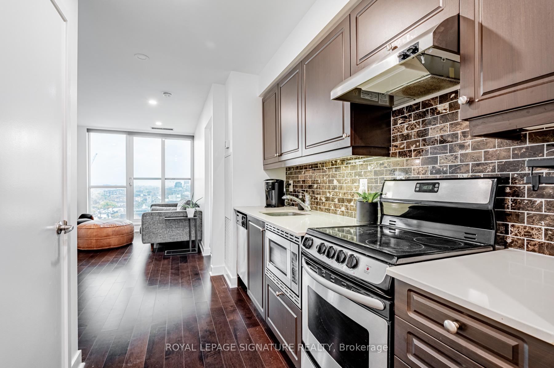 Photo 15 of Unit PH16, 320 Richmond Street E, Toronto, Moss Park — HOMEH