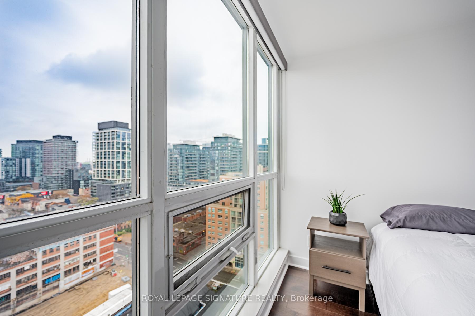 Photo 19 of Unit PH16, 320 Richmond Street E, Toronto, Moss Park — HOMEH