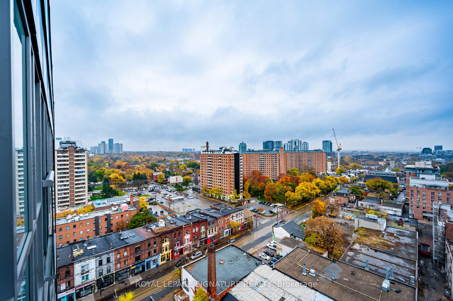 Photo 24 of Unit PH16, 320 Richmond Street E, Toronto, Moss Park — HOMEH