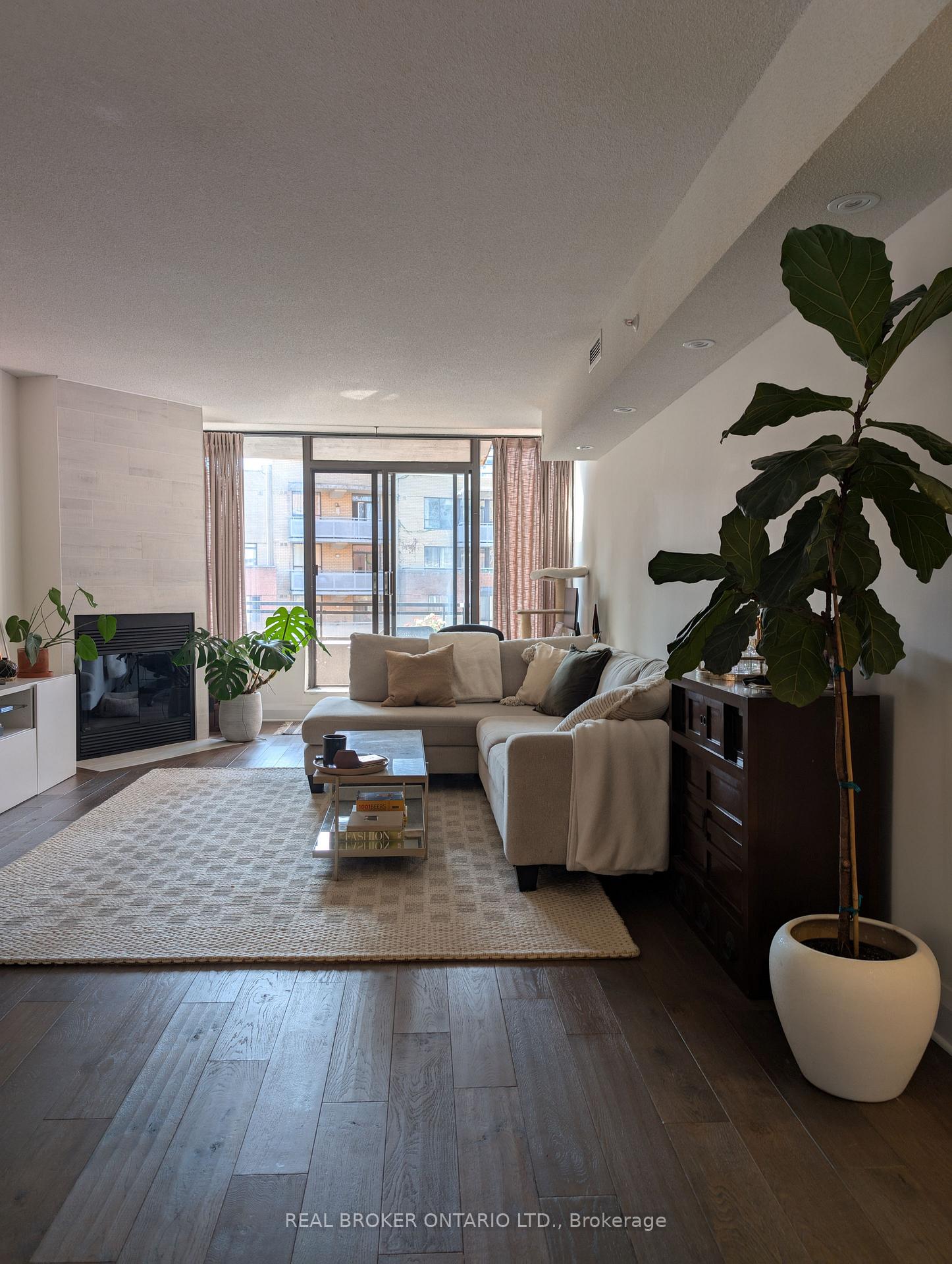 Photo 2 of Unit 604, 71 Front Street E, Toronto, Waterfront Communities — HOMEH