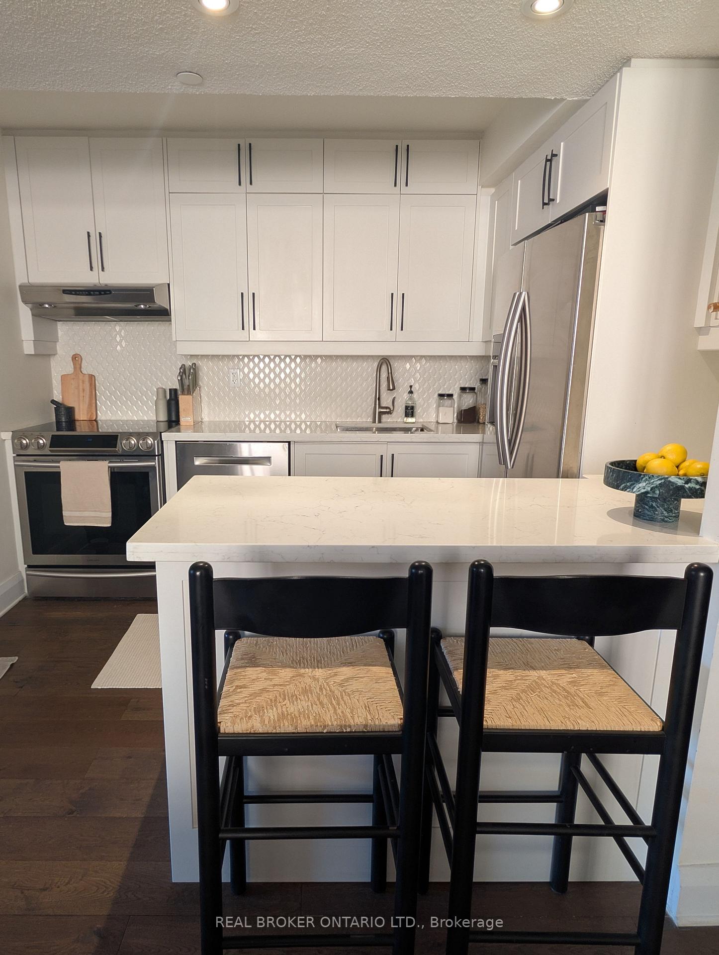 Photo 8 of Unit 604, 71 Front Street E, Toronto, Waterfront Communities — HOMEH