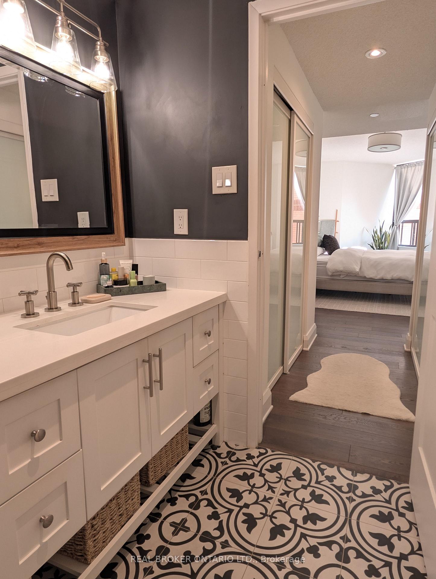 Photo 13 of Unit 604, 71 Front Street E, Toronto, Waterfront Communities — HOMEH