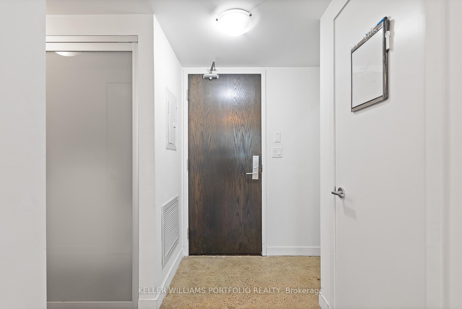Photo 4 of Unit 237, 201 Carlaw Avenue, Toronto, South Riverdale — HOMEH