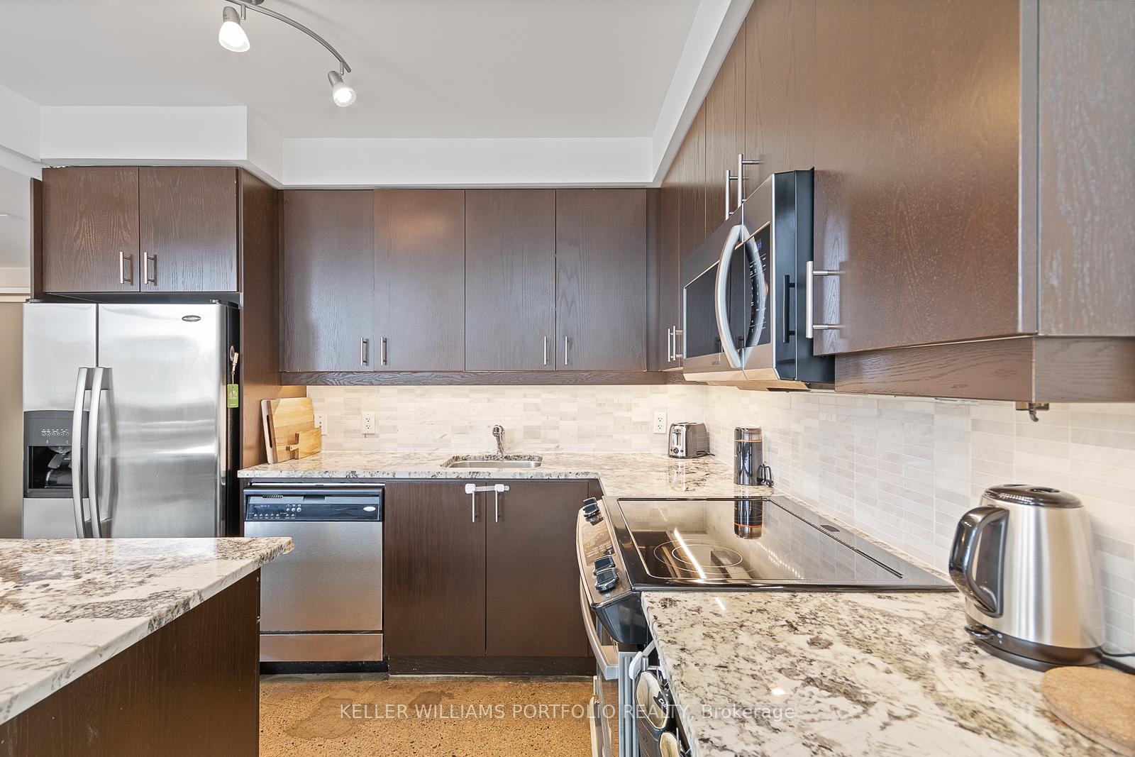 Photo 10 of Unit 237, 201 Carlaw Avenue, Toronto, South Riverdale — HOMEH